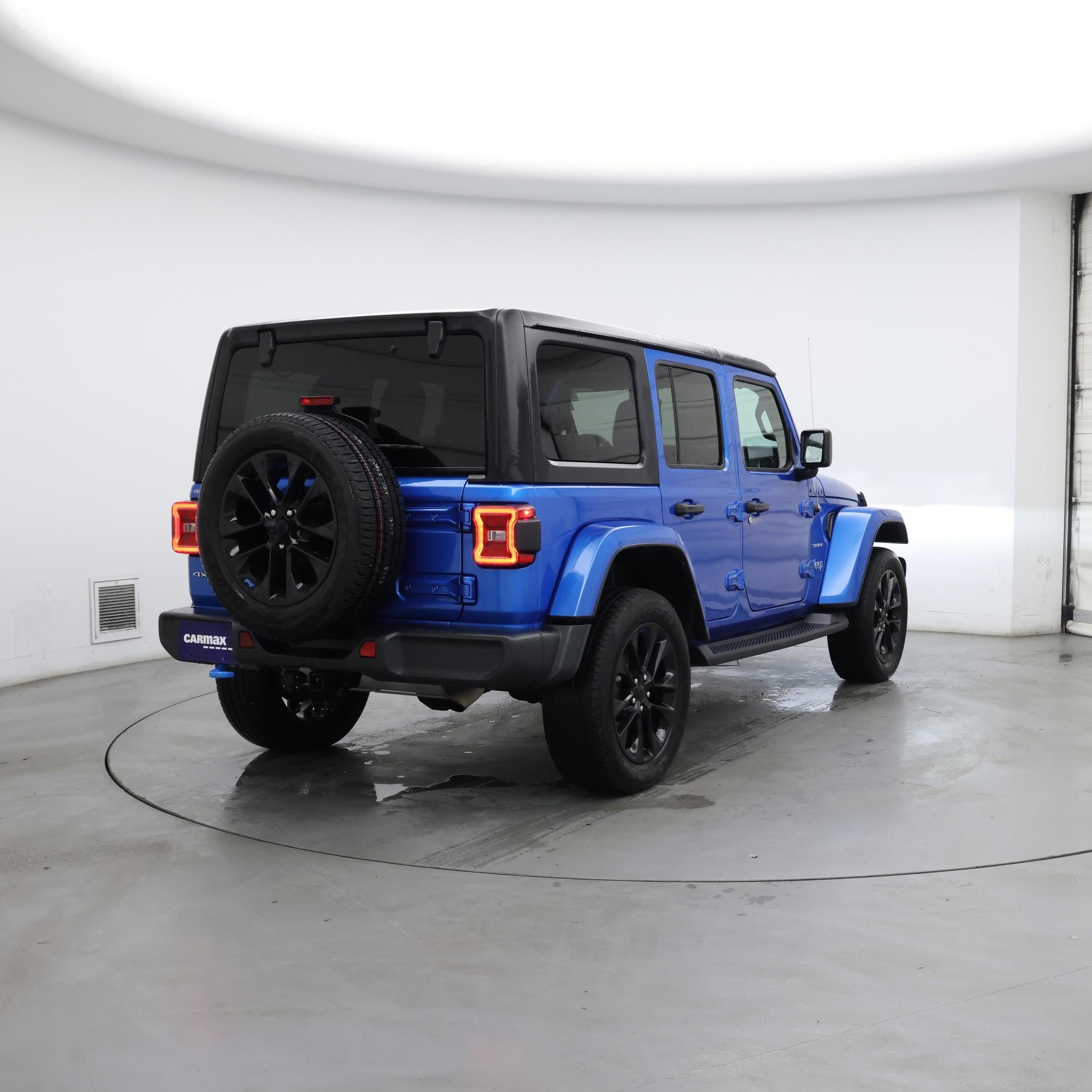 Thumbnail: 2022 Jeep Wrangler - 8