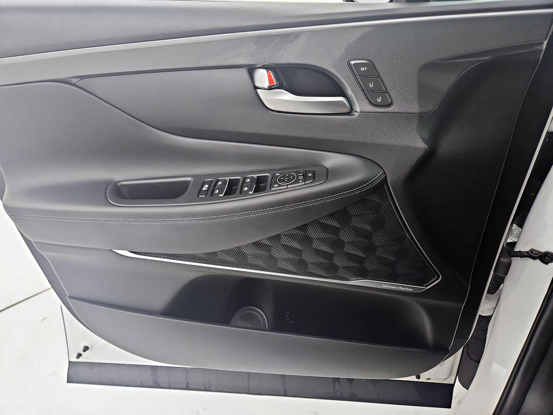 Thumbnail: 2023 Hyundai Santa Fe - 12