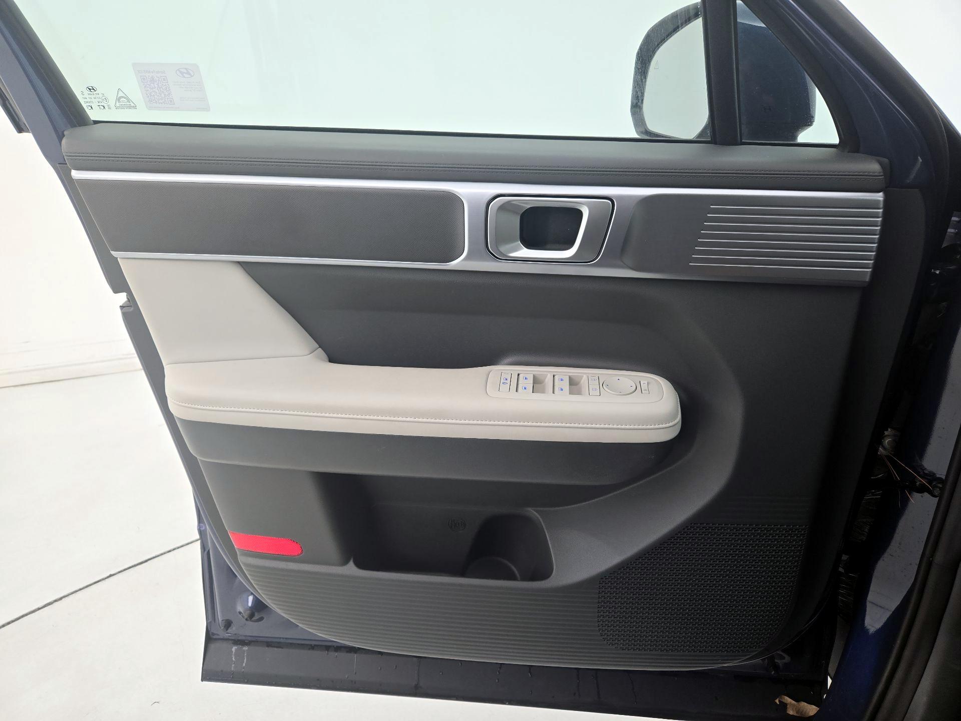 Thumbnail: 2025 Hyundai Santa Fe - 12