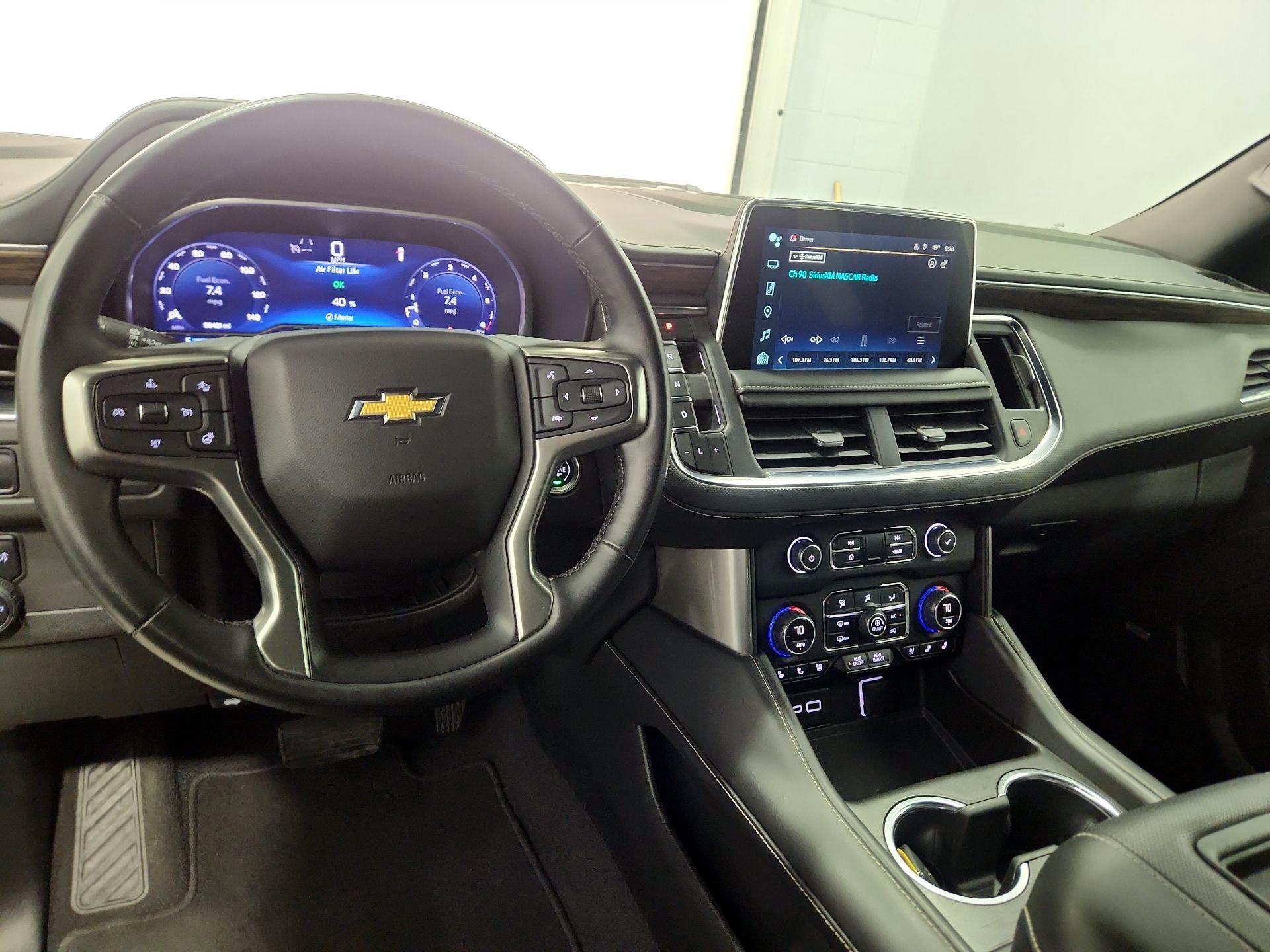 Thumbnail: 2023 Chevrolet Suburban - 9