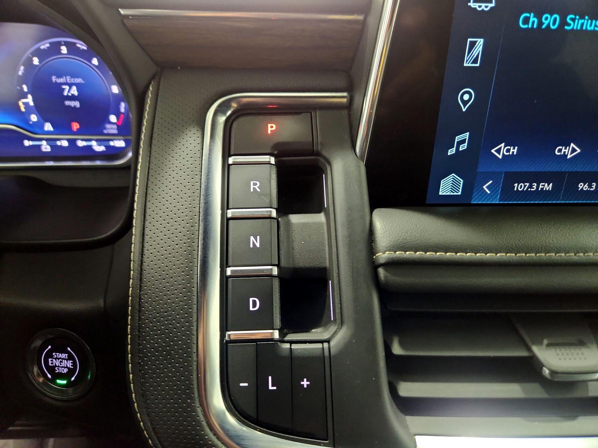 Thumbnail: 2023 Chevrolet Suburban - 17