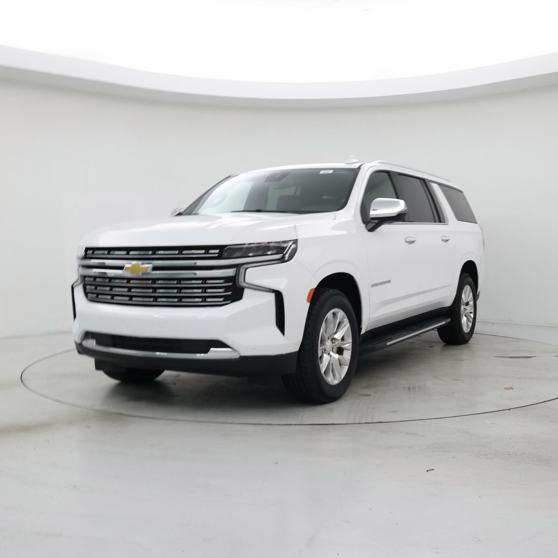 Thumbnail: 2023 Chevrolet Suburban - 4