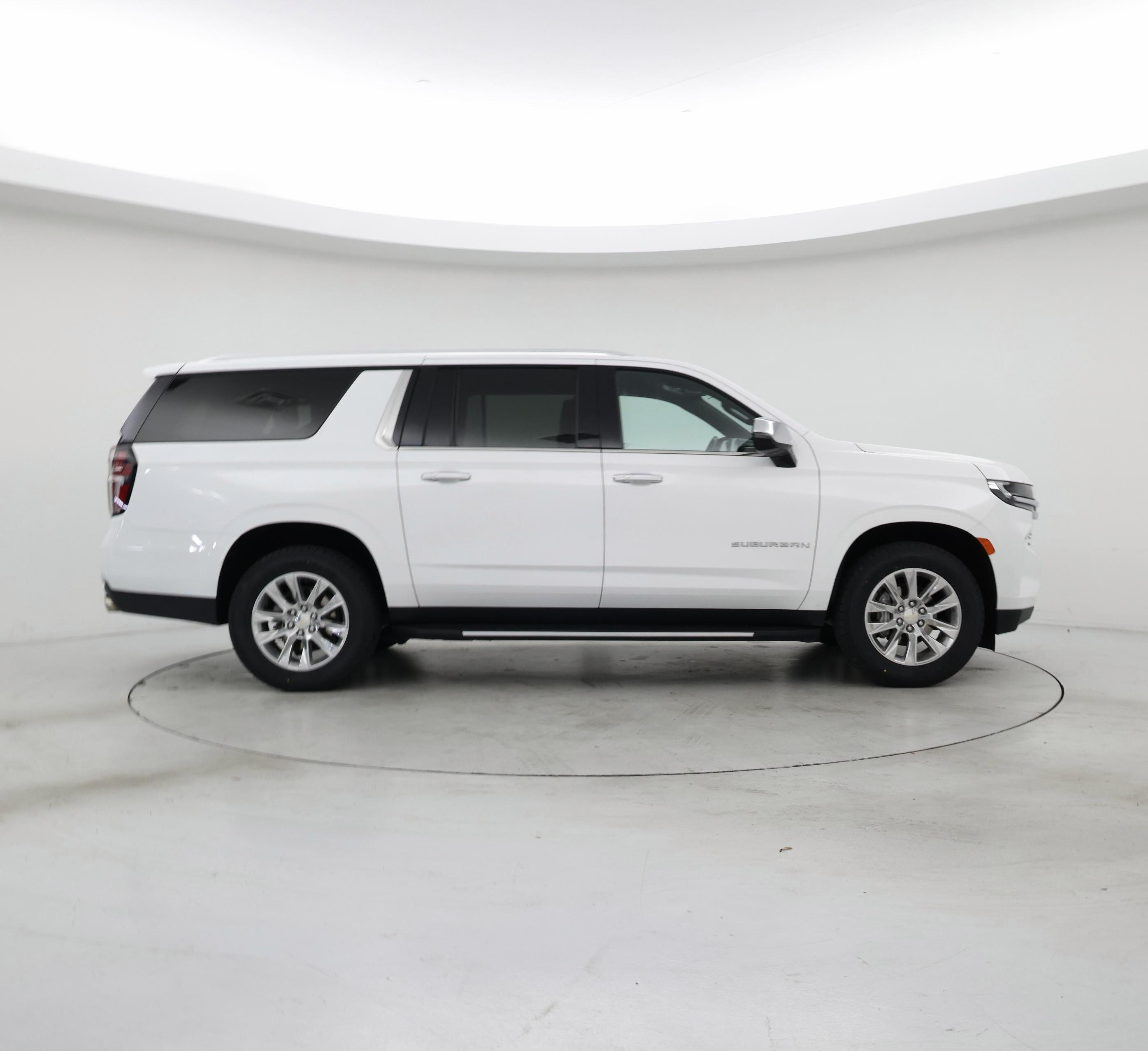 Thumbnail: 2023 Chevrolet Suburban - 7