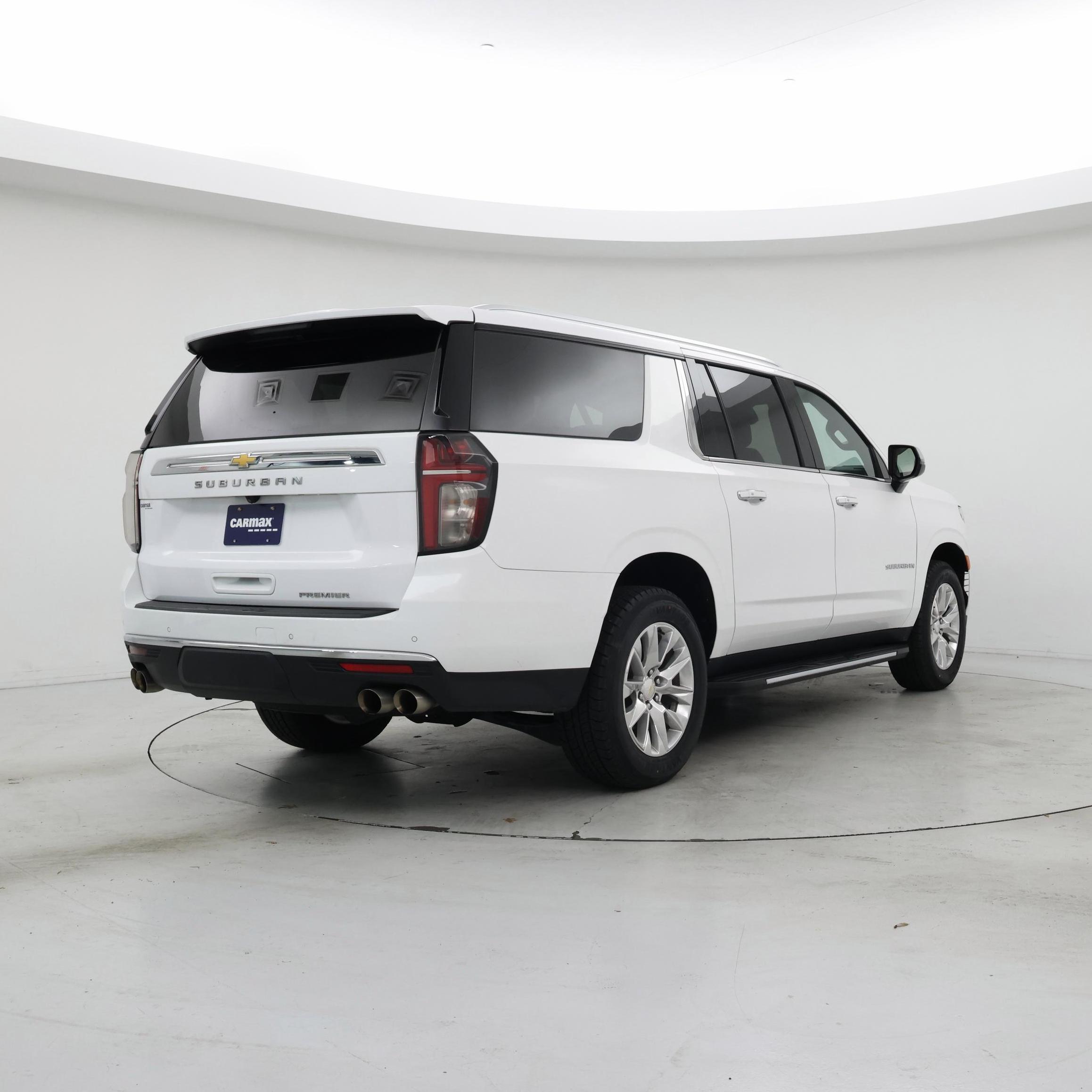 Thumbnail: 2023 Chevrolet Suburban - 8