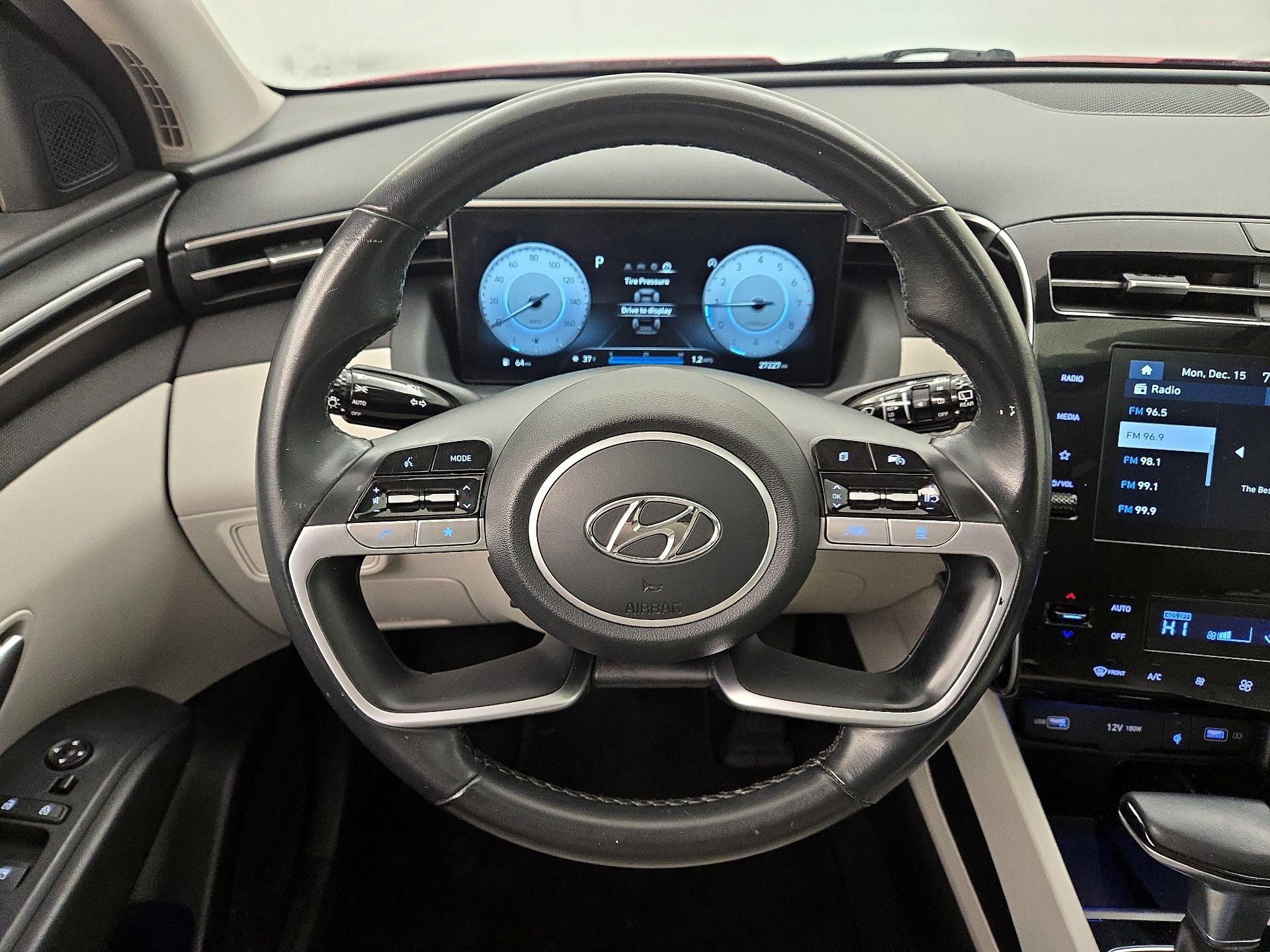 Thumbnail: 2023 Hyundai Tucson - 10