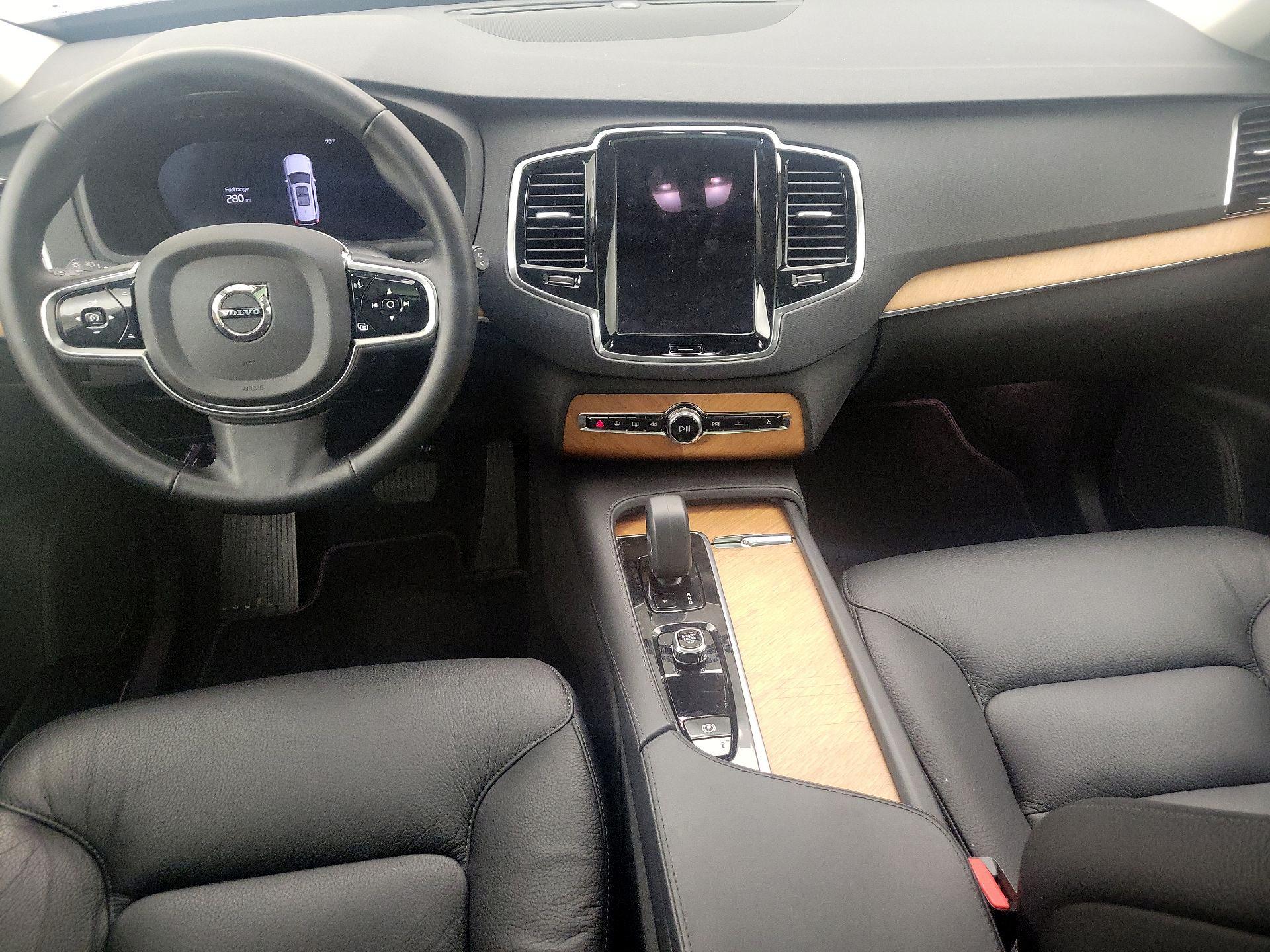 Thumbnail: 2025 Volvo XC90 - 9