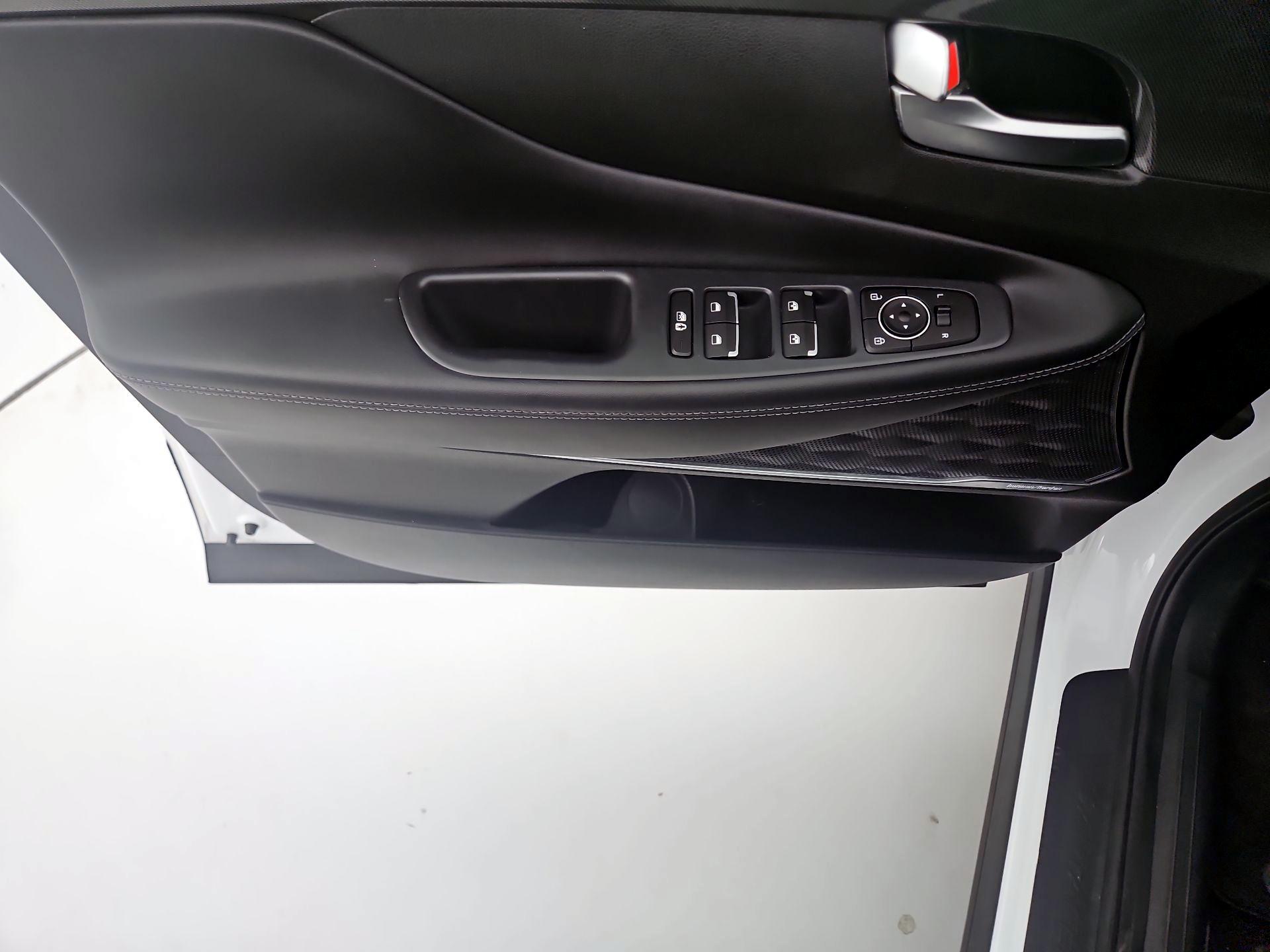 Thumbnail: 2022 Hyundai Santa Fe - 12