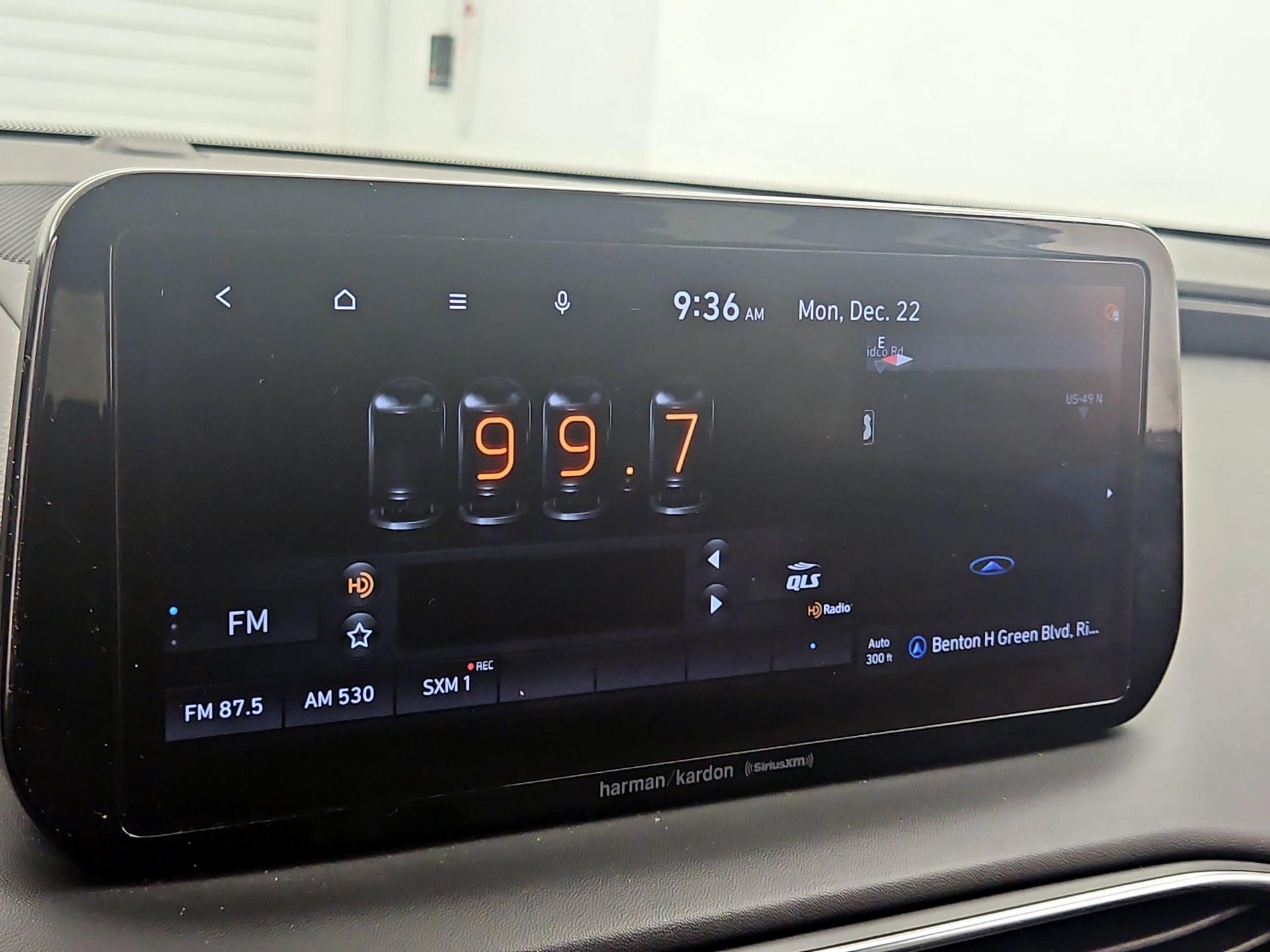 Thumbnail: 2022 Hyundai Santa Fe - 16