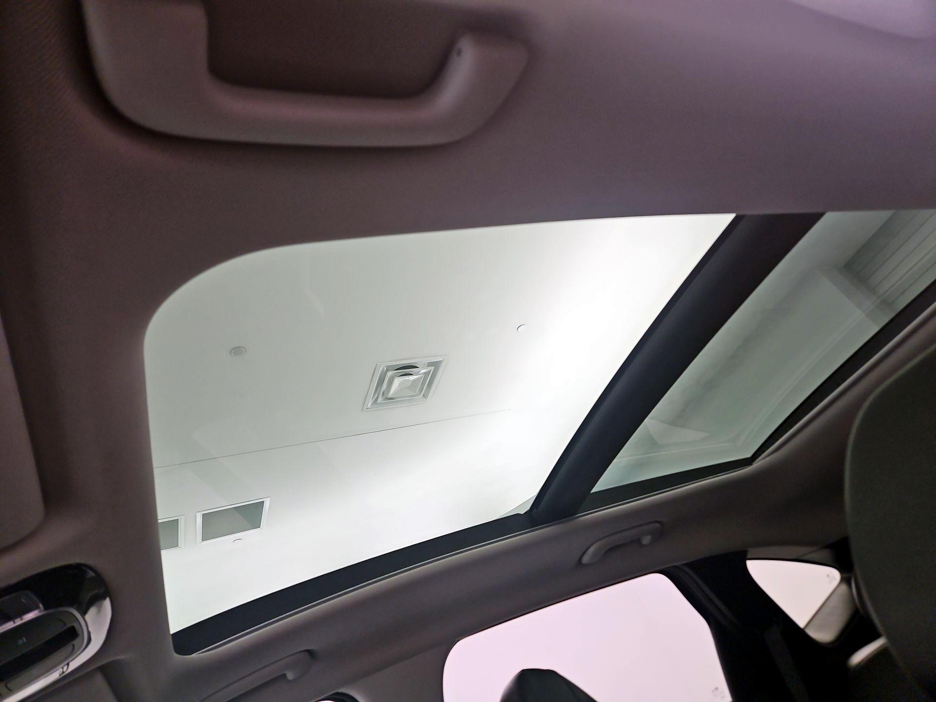 Thumbnail: 2023 Hyundai Tucson - 18