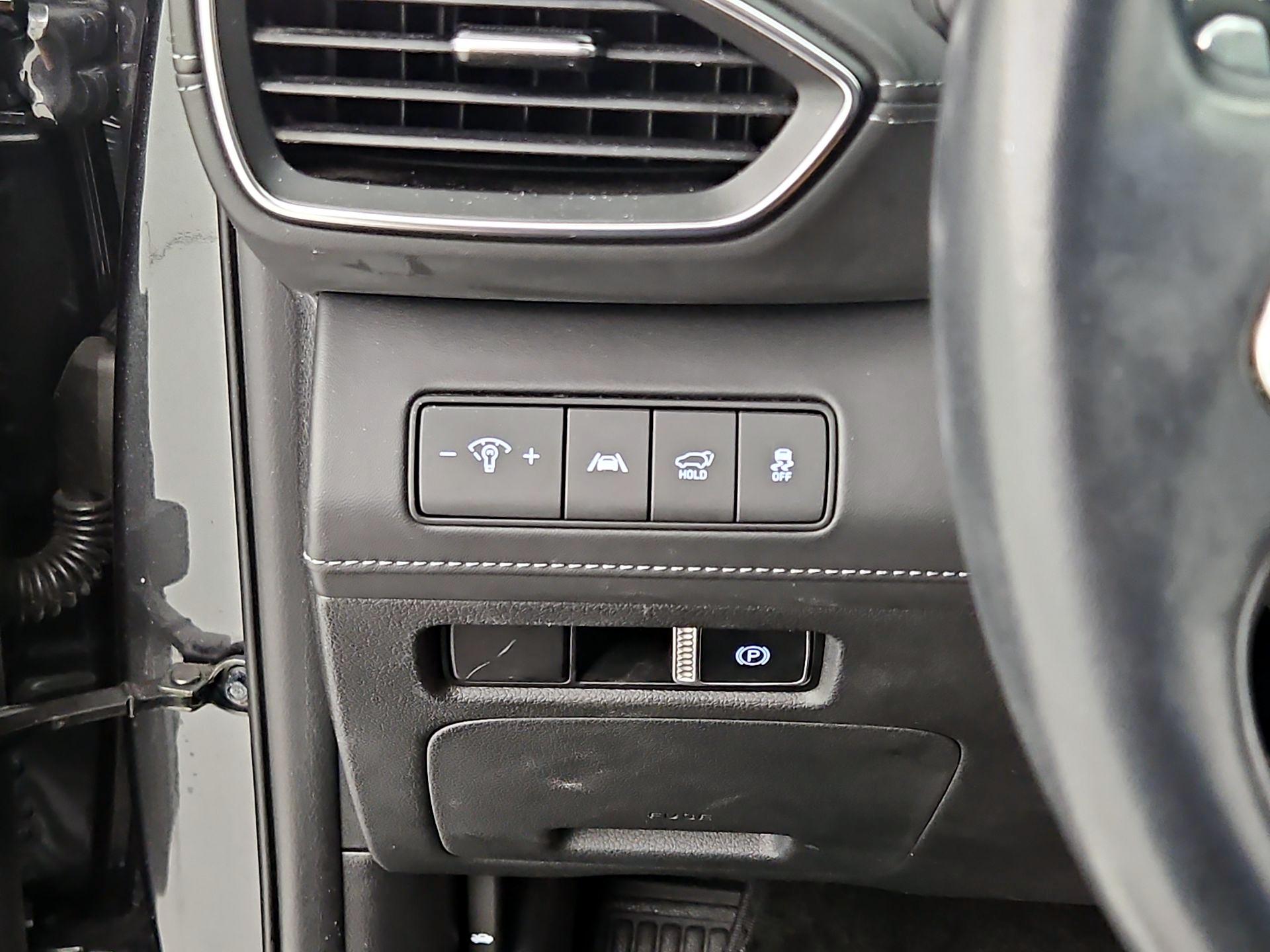 Thumbnail: 2023 Hyundai Santa Fe - 13