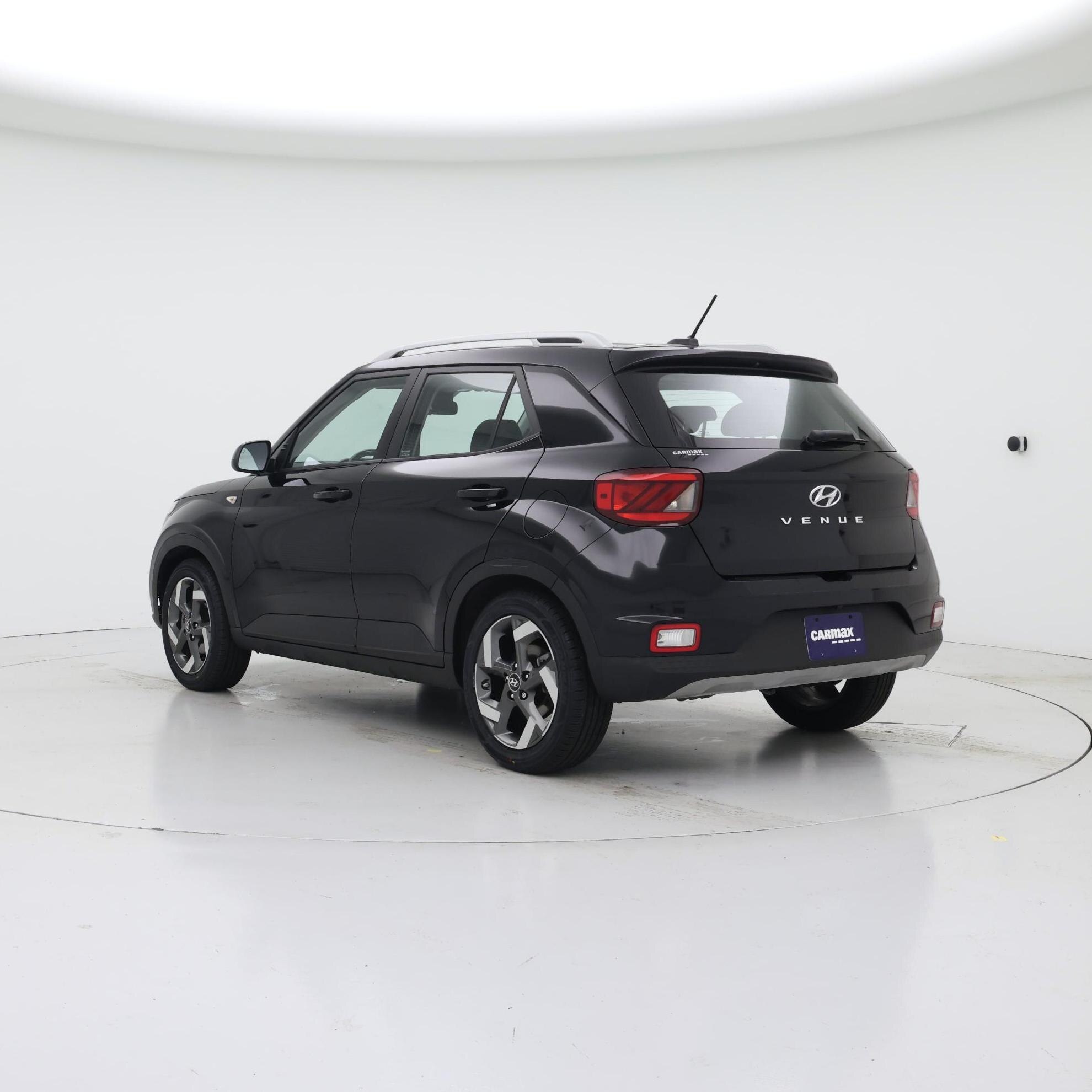 Thumbnail: 2023 Hyundai Venue - 2