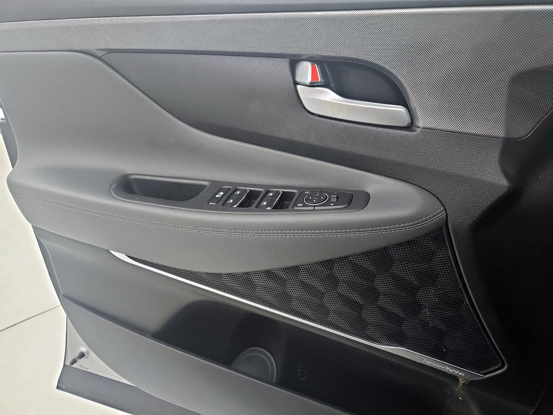 Thumbnail: 2022 Hyundai Santa Fe - 12