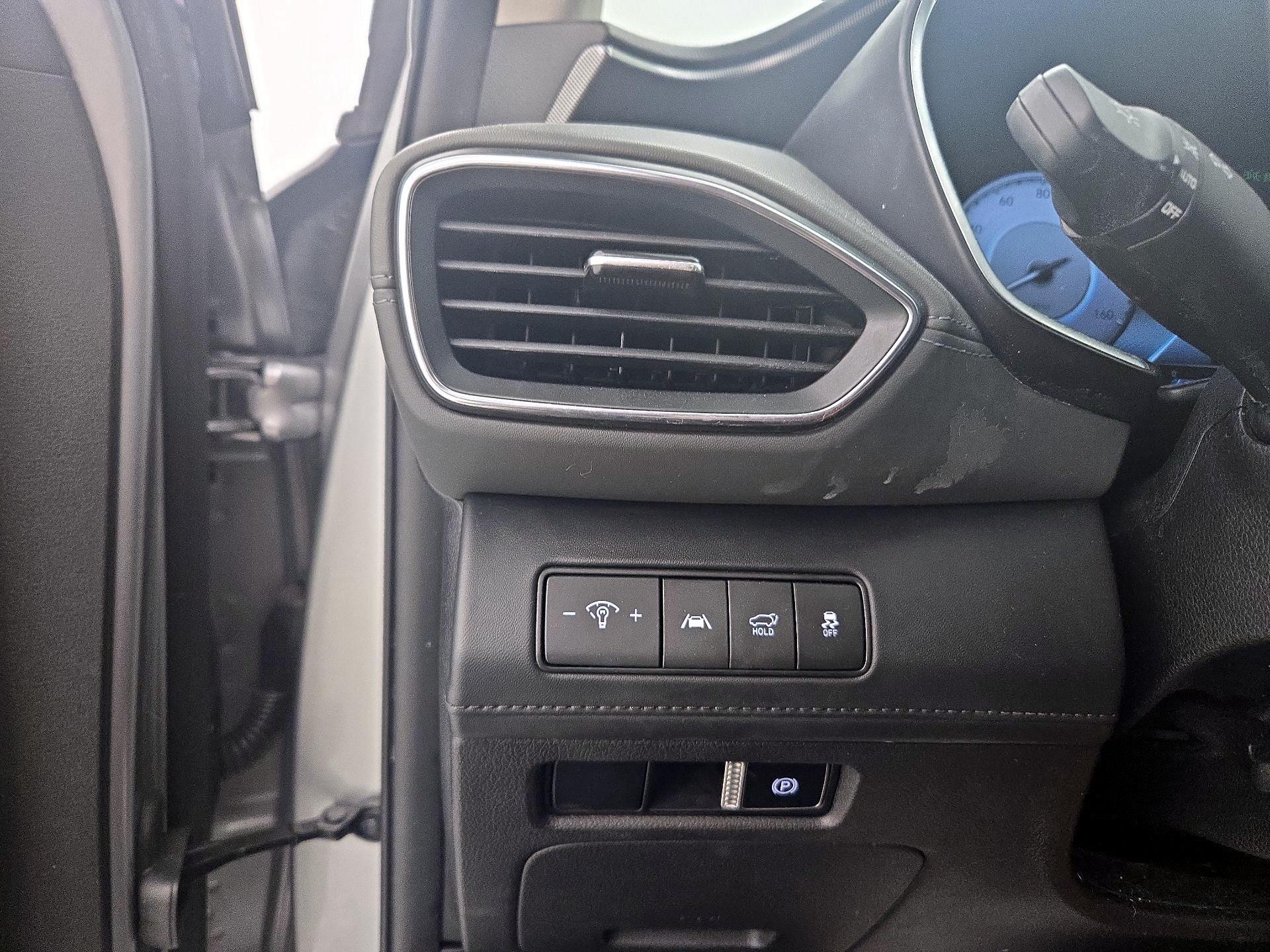 Thumbnail: 2022 Hyundai Santa Fe - 13