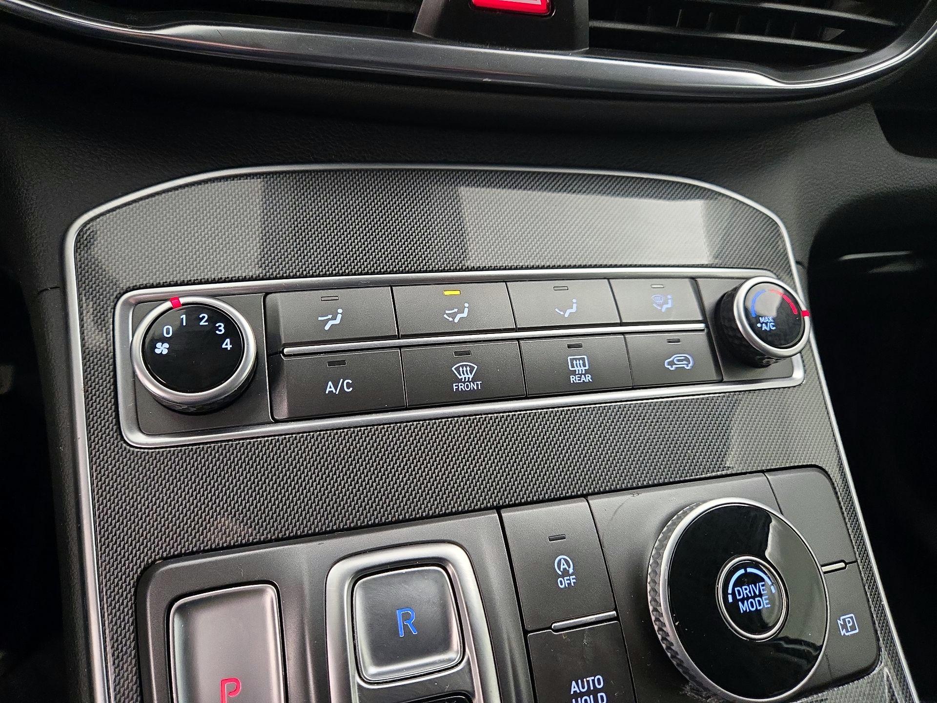 Thumbnail: 2023 Hyundai Santa Fe - 16