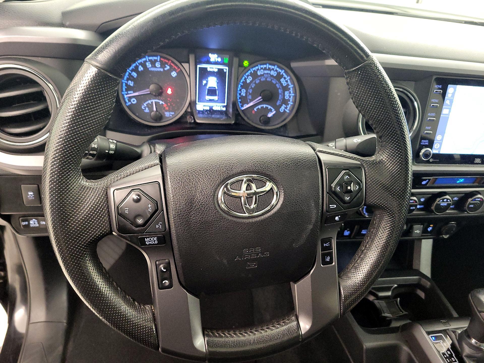 Thumbnail: 2021 Toyota Tacoma - 10