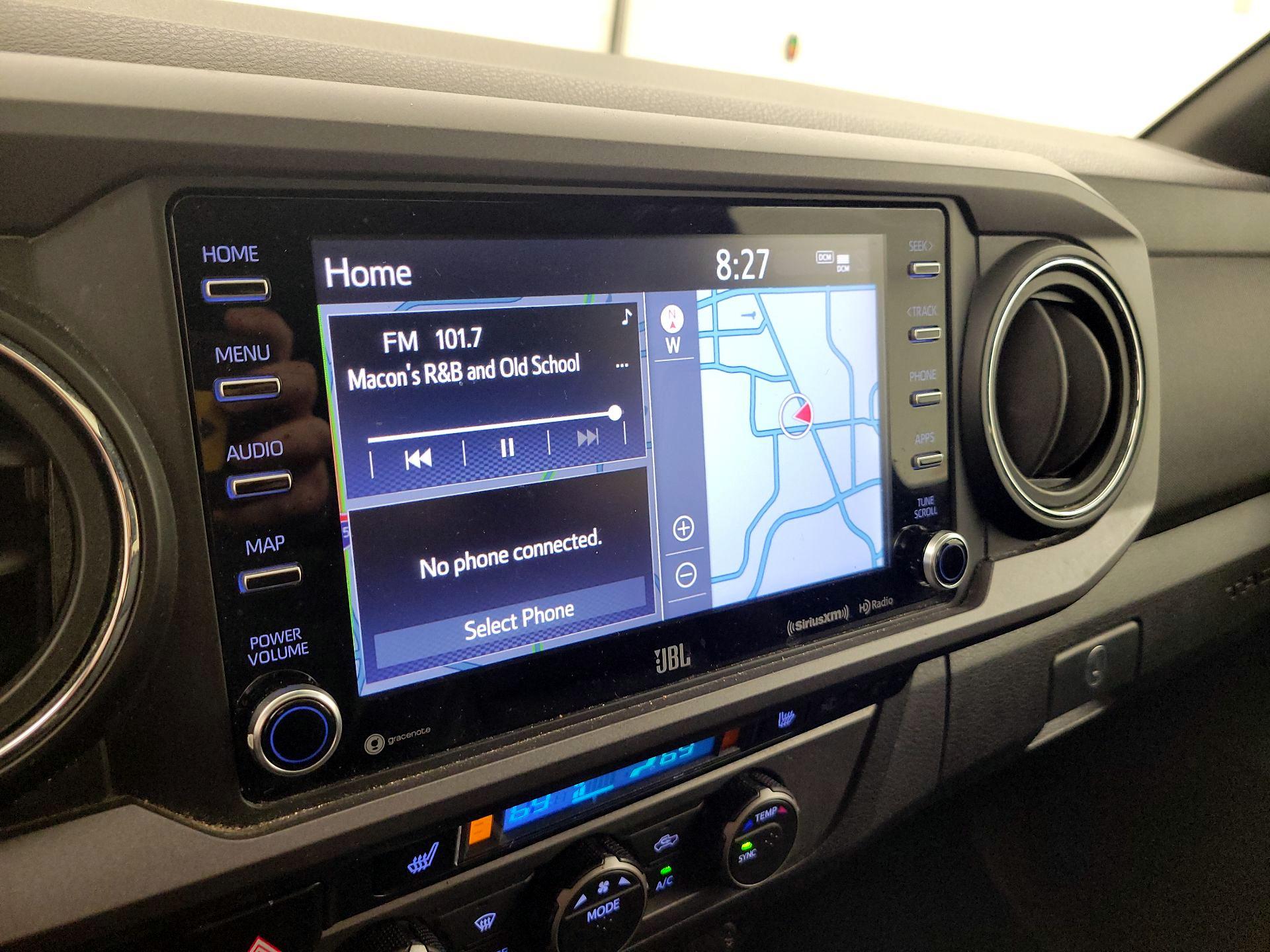 Thumbnail: 2021 Toyota Tacoma - 16