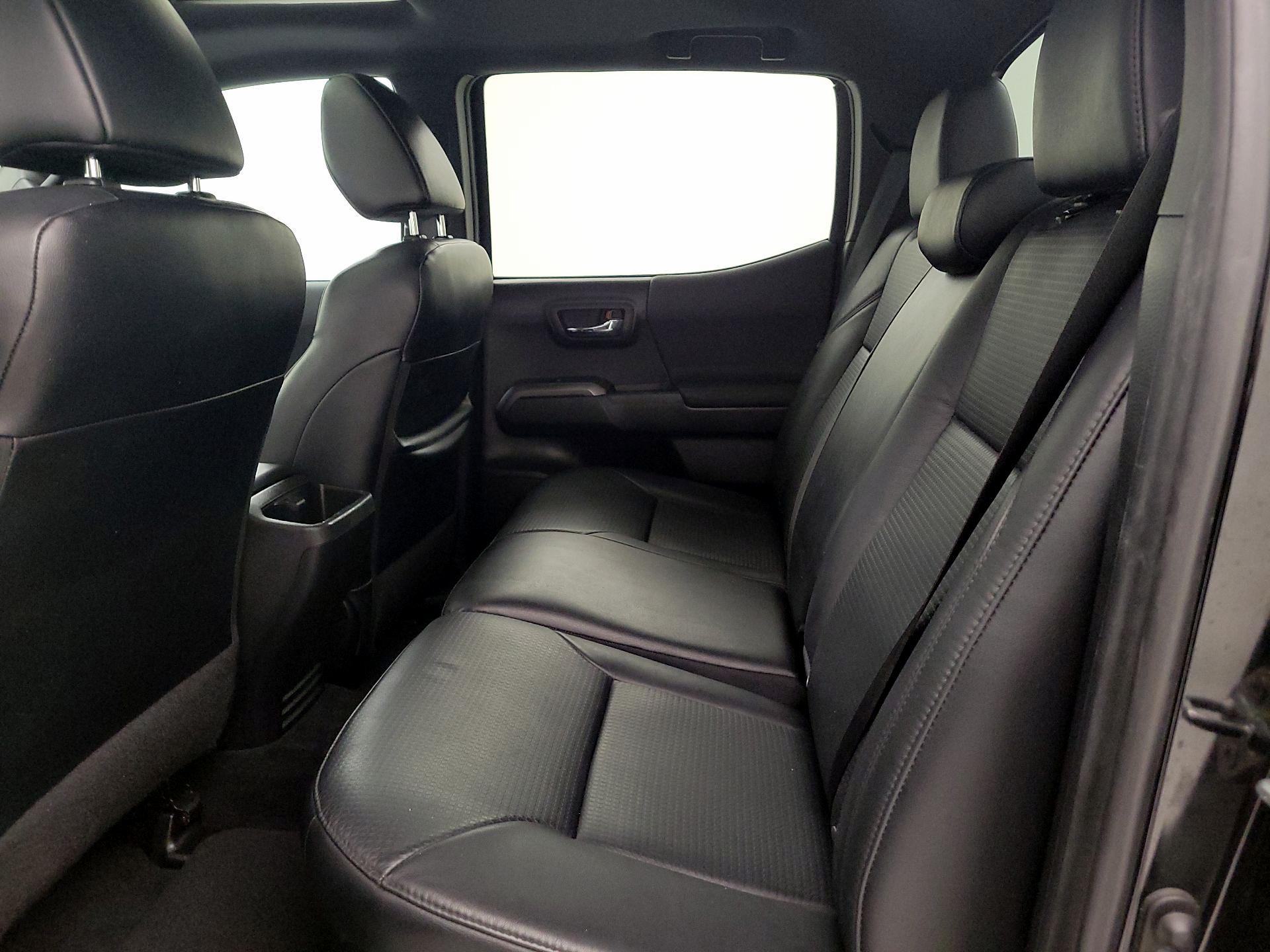 Thumbnail: 2021 Toyota Tacoma - 20