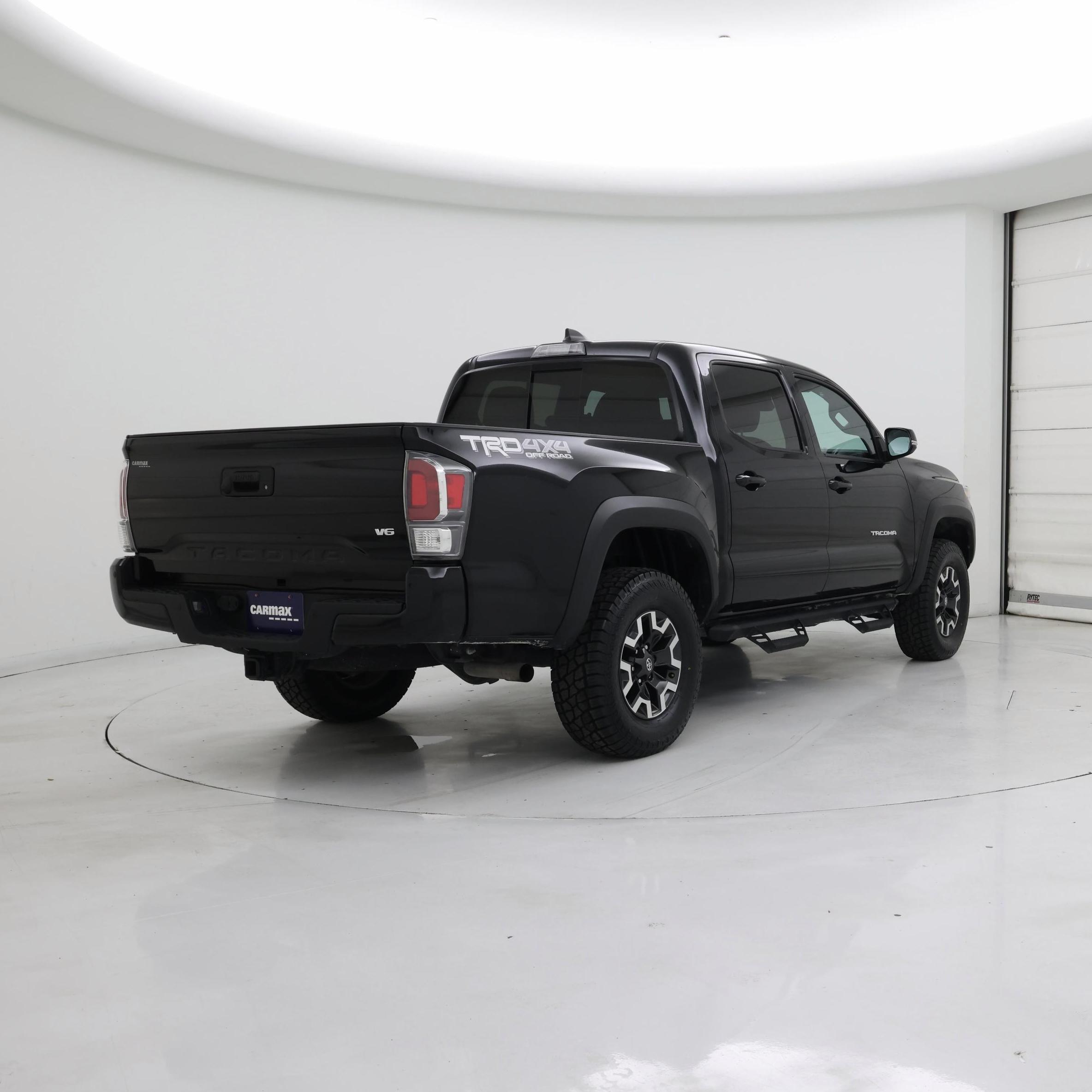 Thumbnail: 2021 Toyota Tacoma - 8