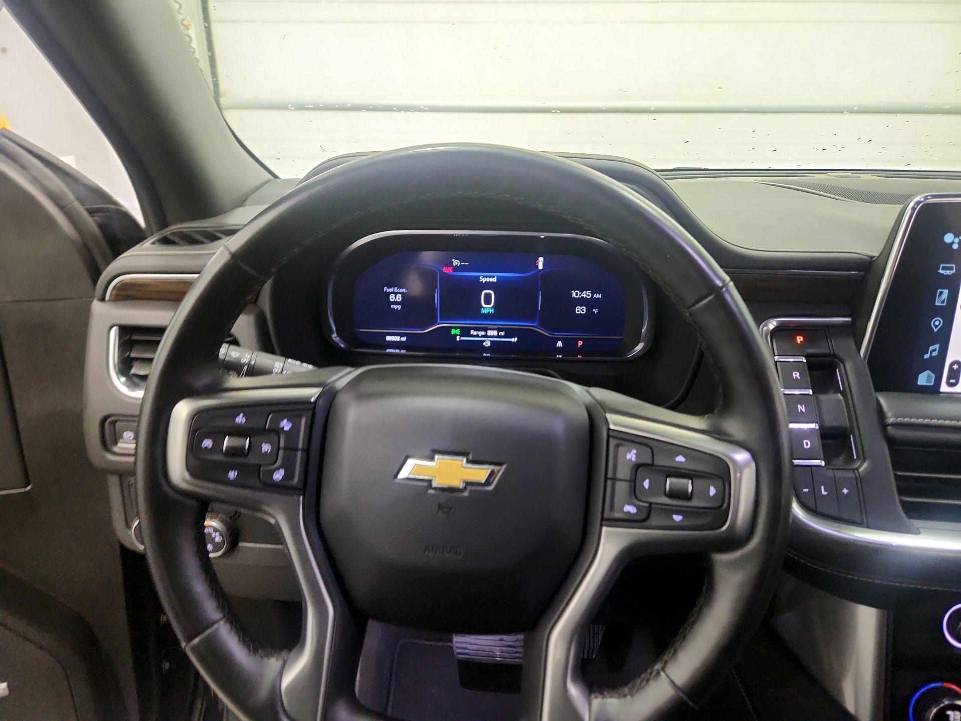 Thumbnail: 2023 Chevrolet Suburban - 10