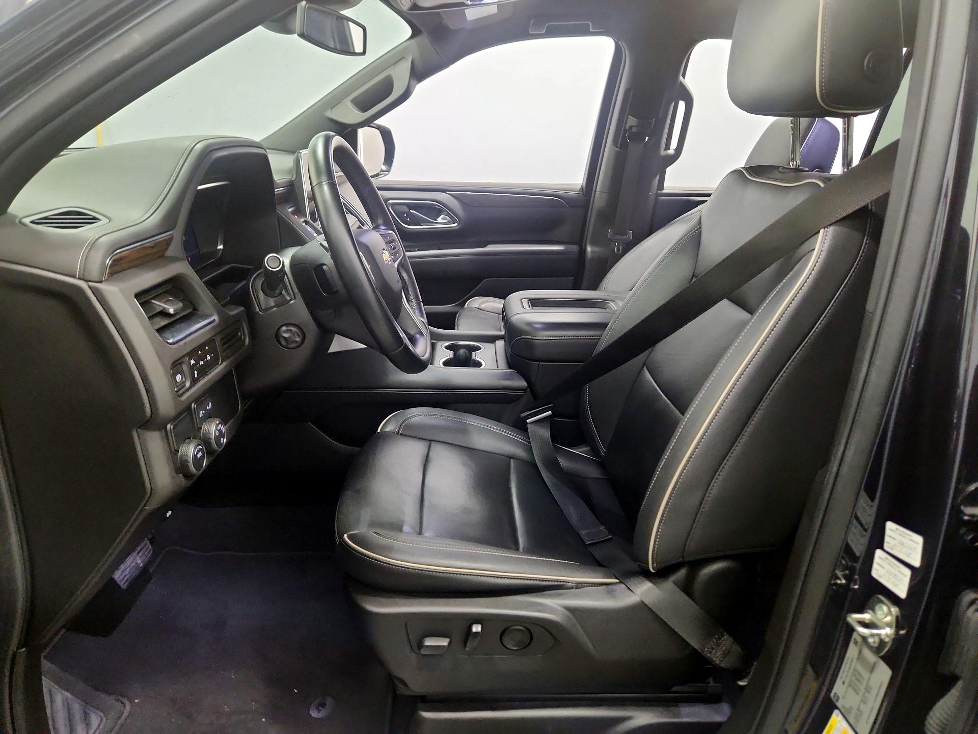 Thumbnail: 2023 Chevrolet Suburban - 11