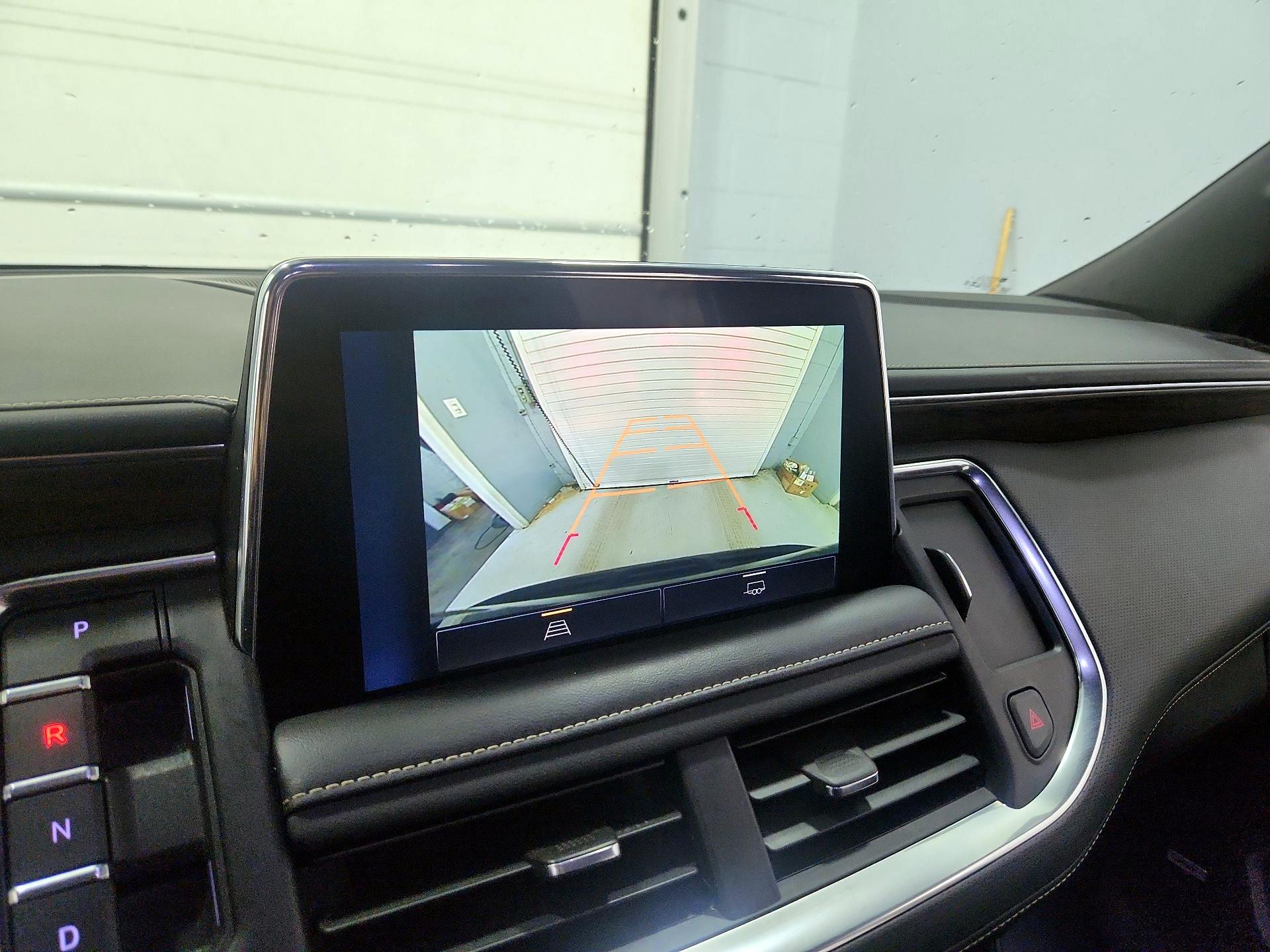 Thumbnail: 2023 Chevrolet Suburban - 15