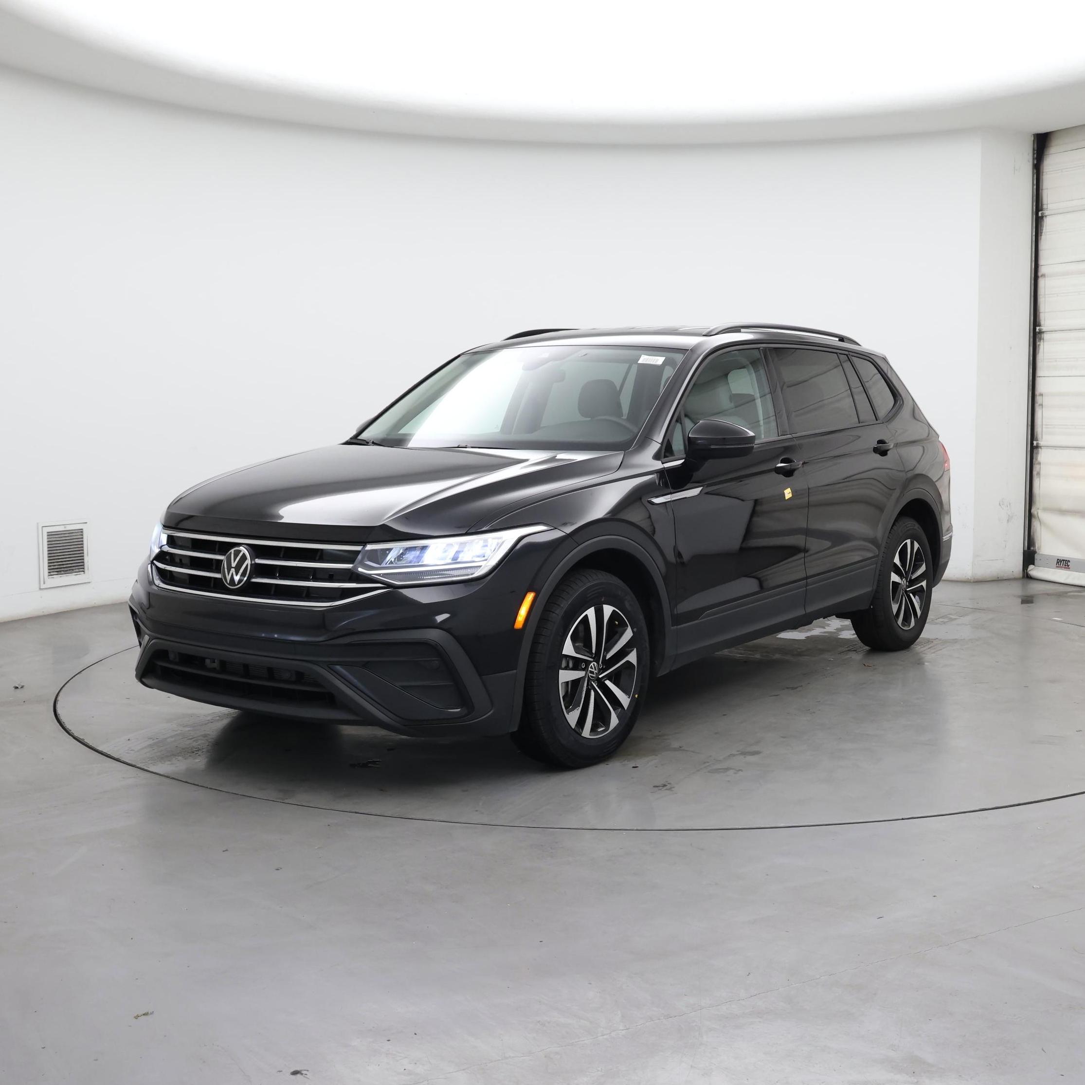 Thumbnail: 2024 Volkswagen Tiguan - 4