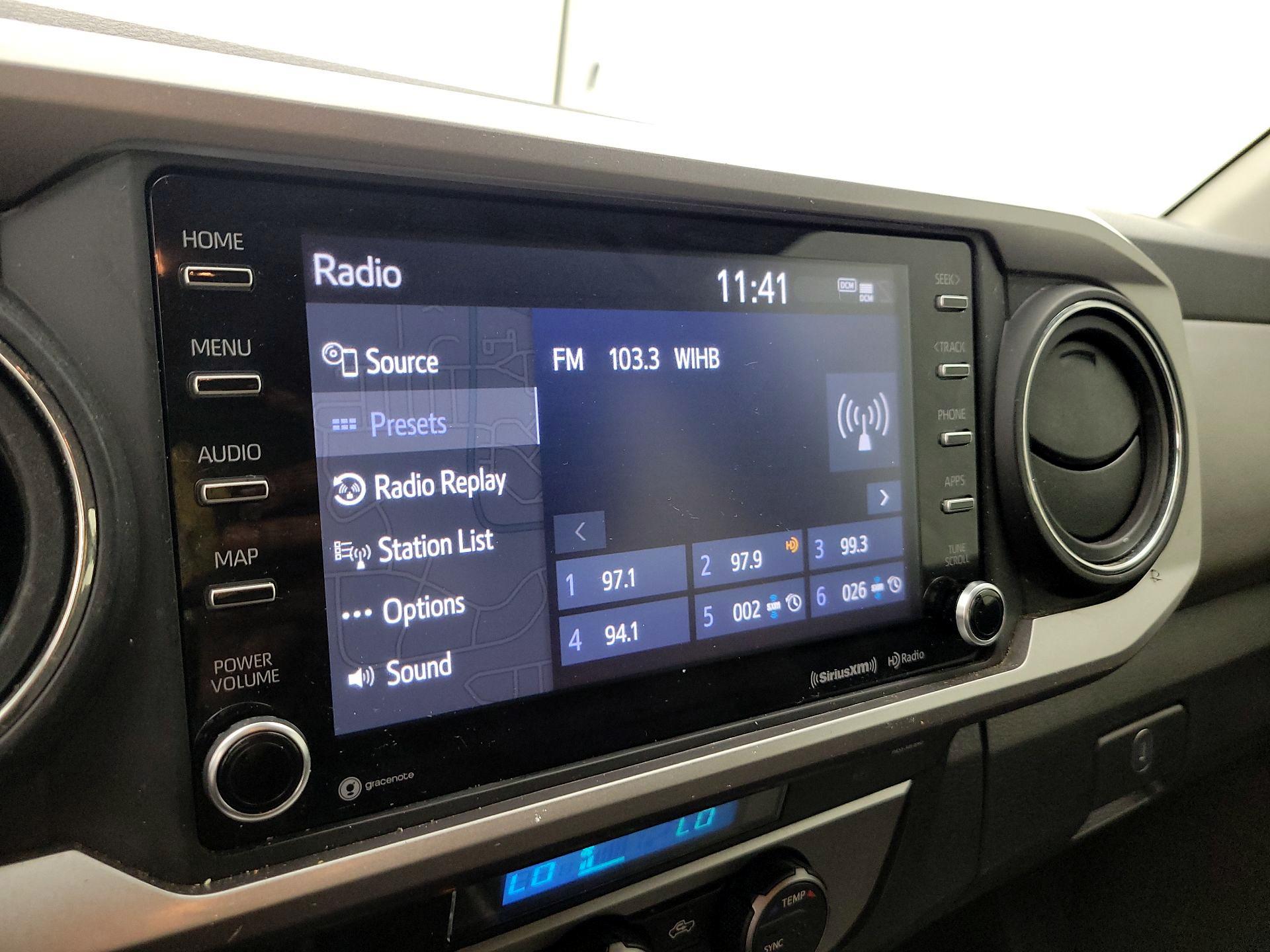 Thumbnail: 2023 Toyota Tacoma - 16