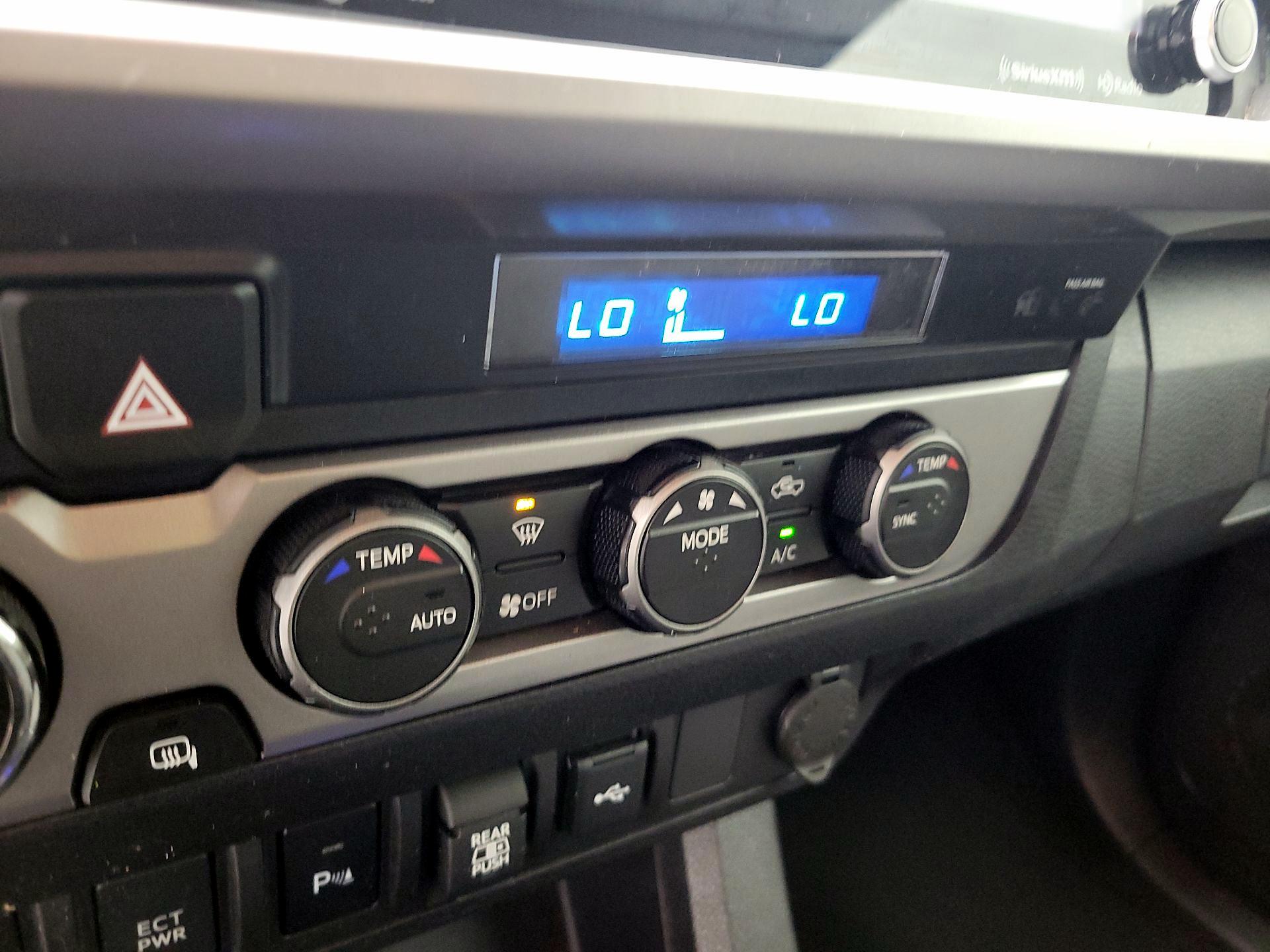 Thumbnail: 2023 Toyota Tacoma - 17