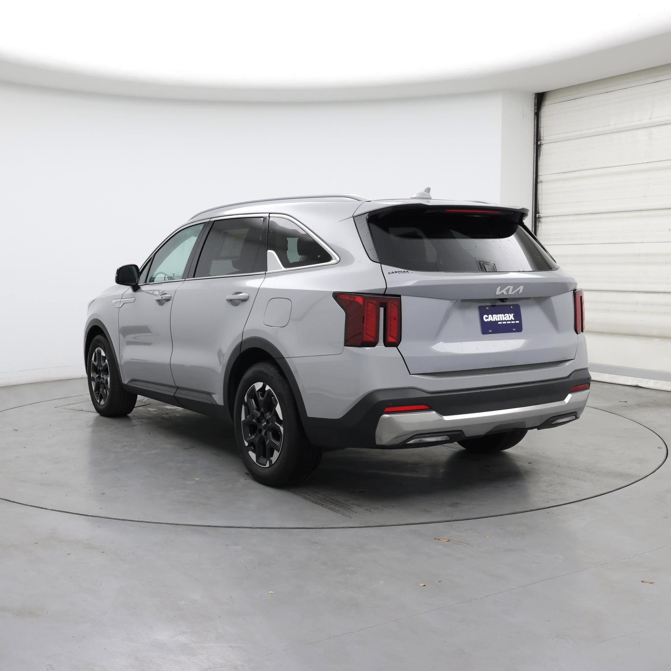 Thumbnail: 2024 Kia Sorento - 2