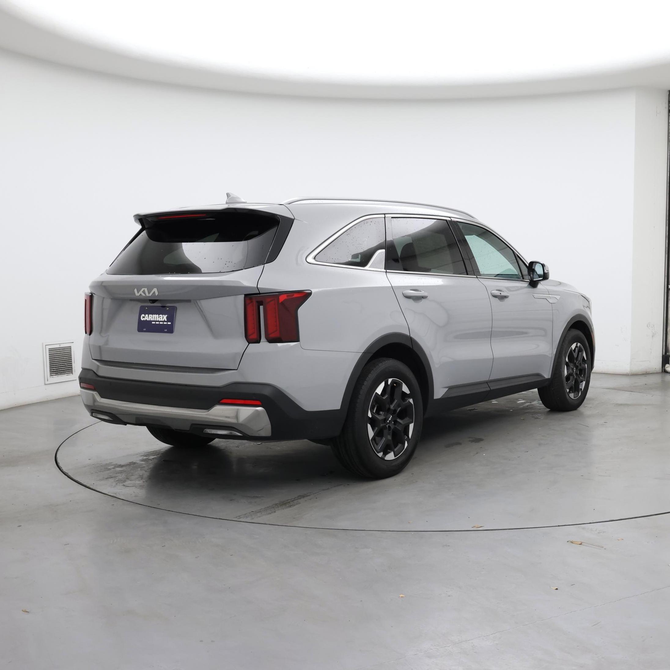 Thumbnail: 2024 Kia Sorento - 8