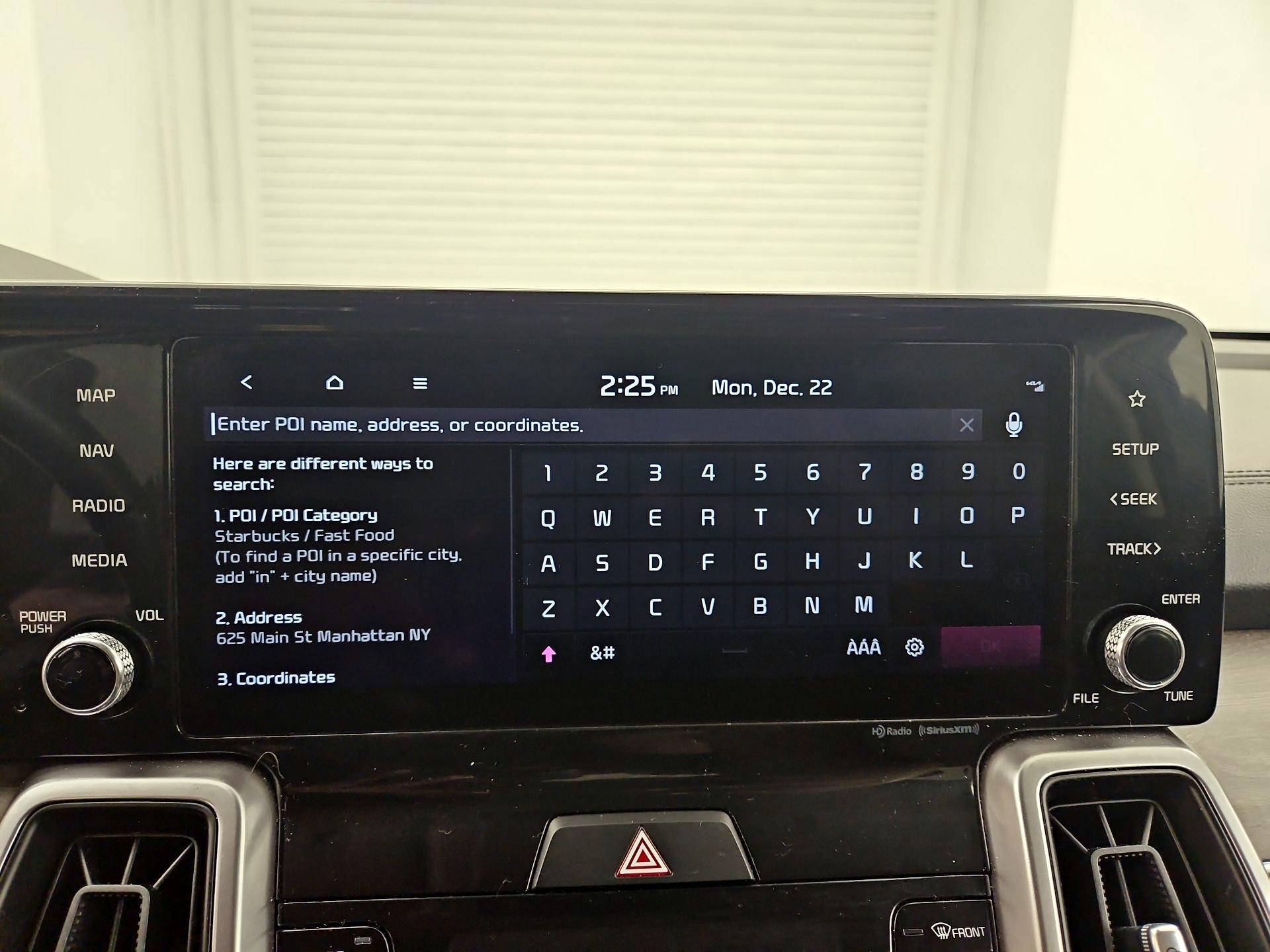 Thumbnail: 2023 Kia Sorento - 14