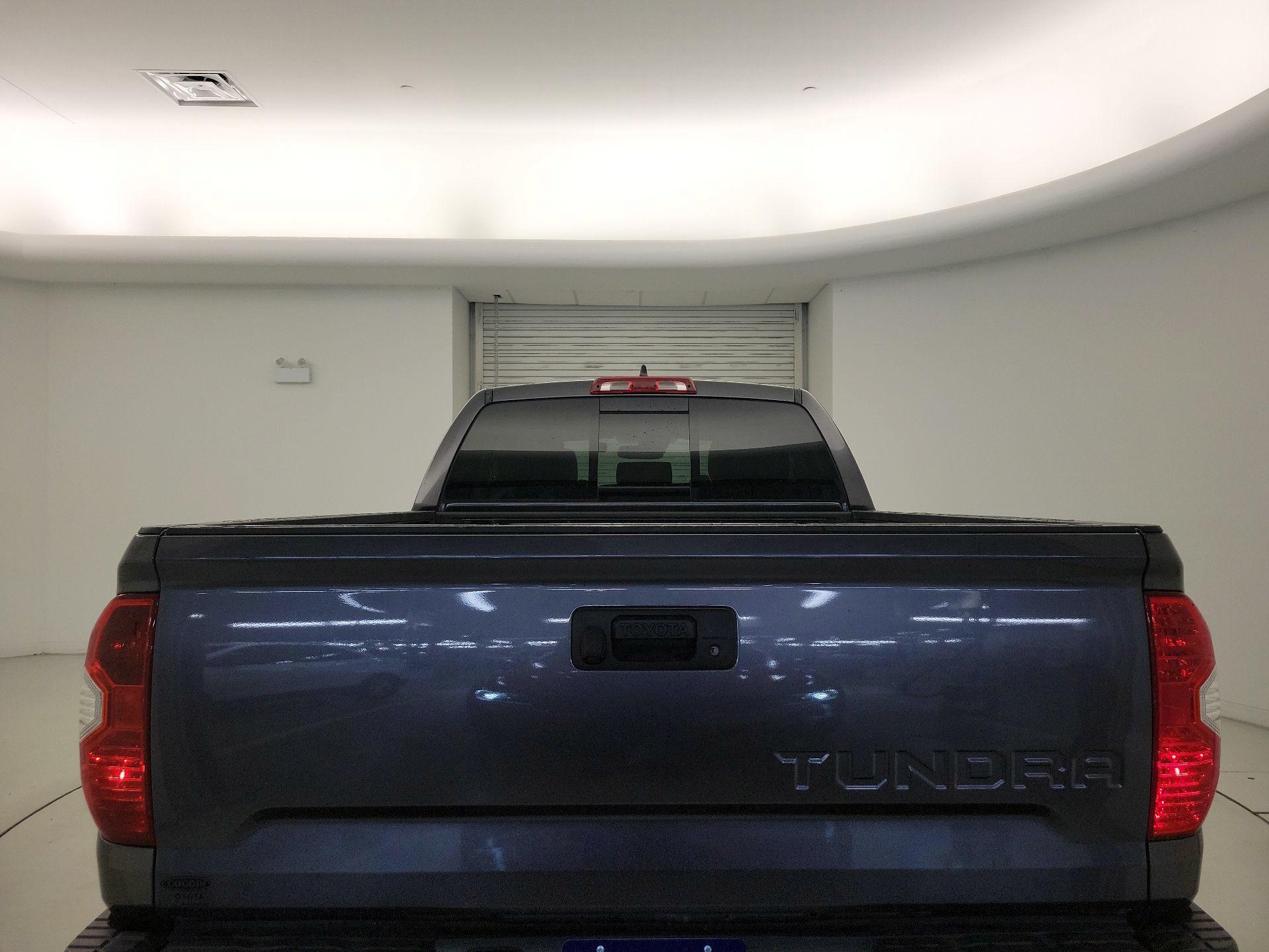 Thumbnail: 2021 Toyota Tundra - 20