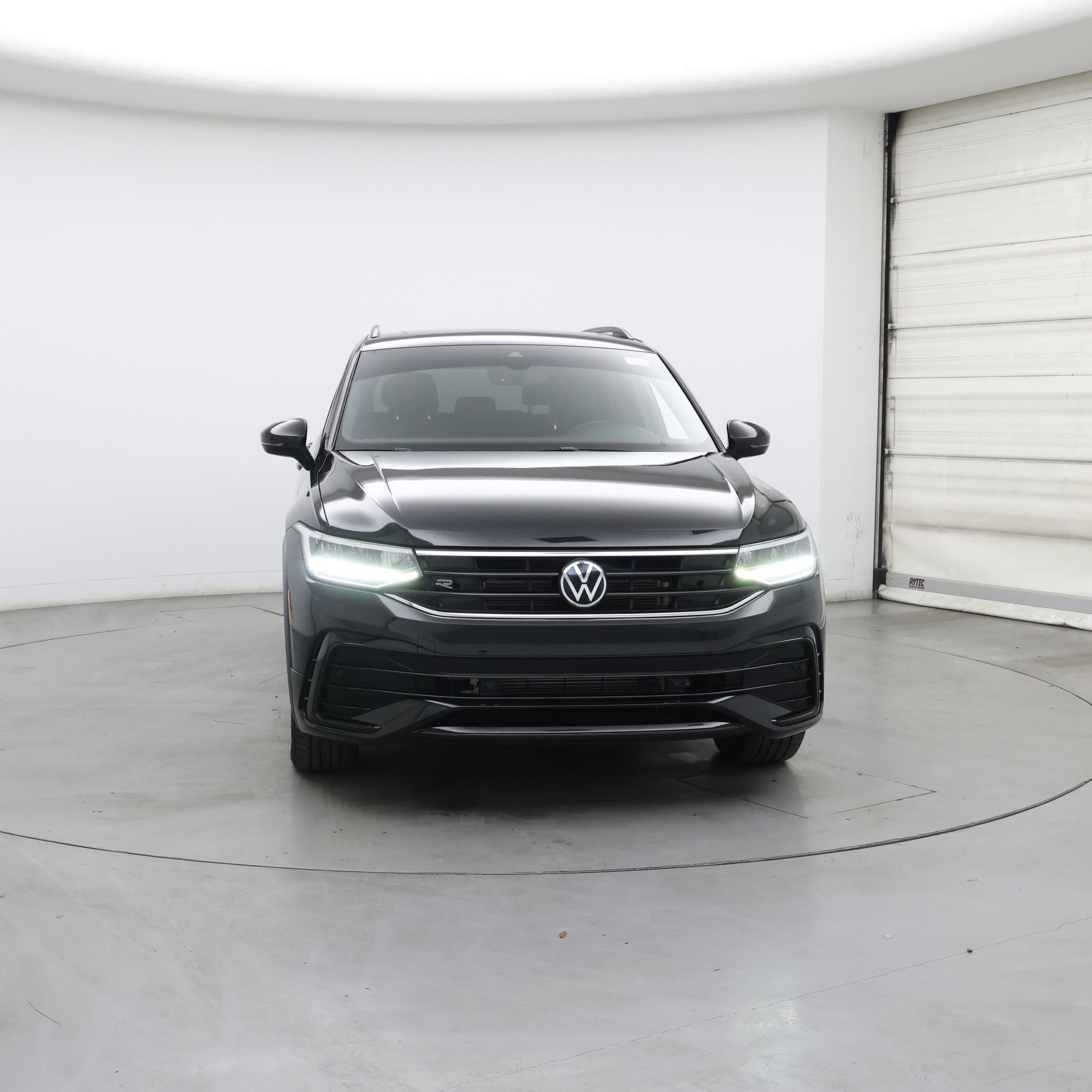 Thumbnail: 2022 Volkswagen Tiguan - 5