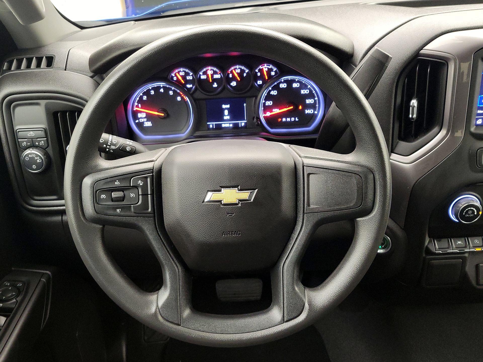 Thumbnail: 2023 Chevrolet Silverado 1500 - 10