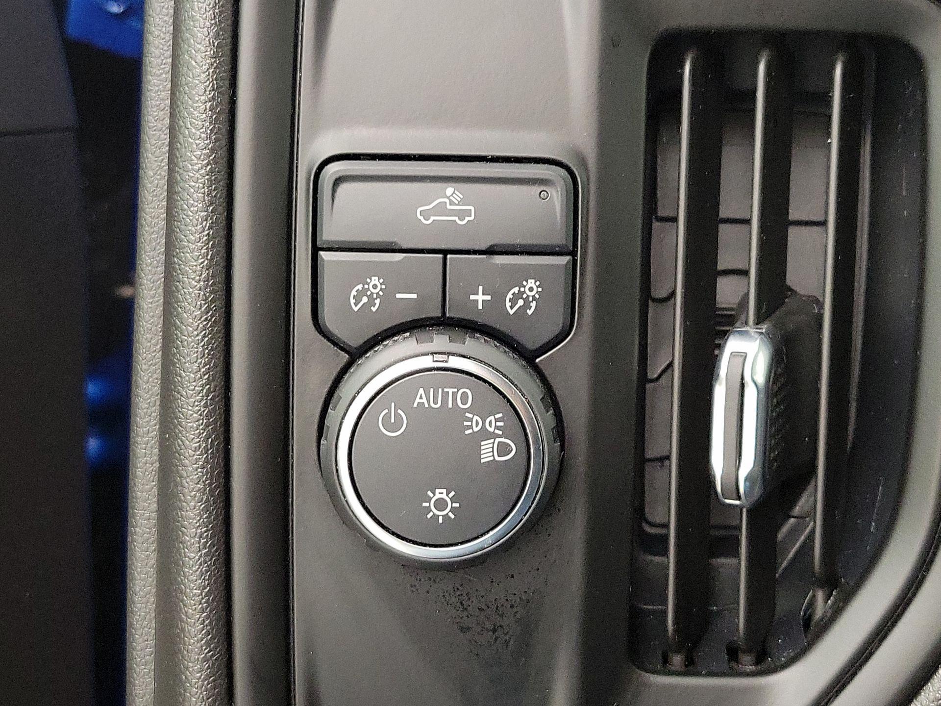 Thumbnail: 2023 Chevrolet Silverado 1500 - 13