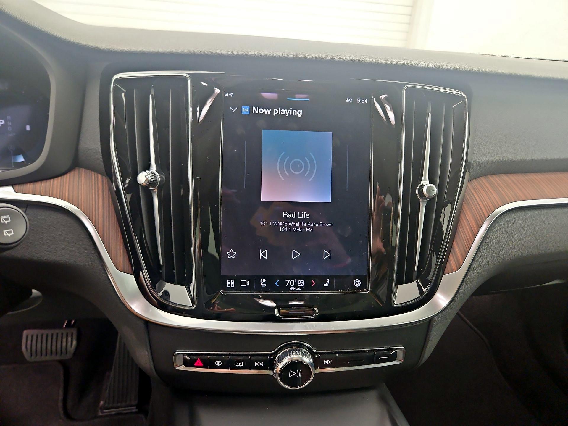 Thumbnail: 2025 Volvo S60 - 13