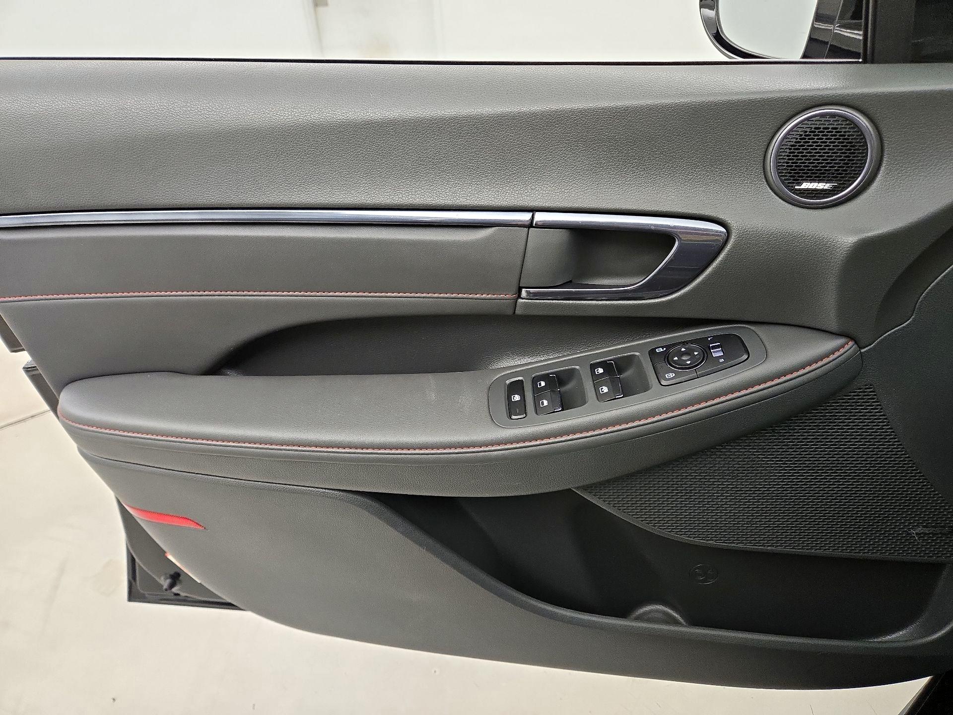 Thumbnail: 2023 Hyundai Sonata - 12