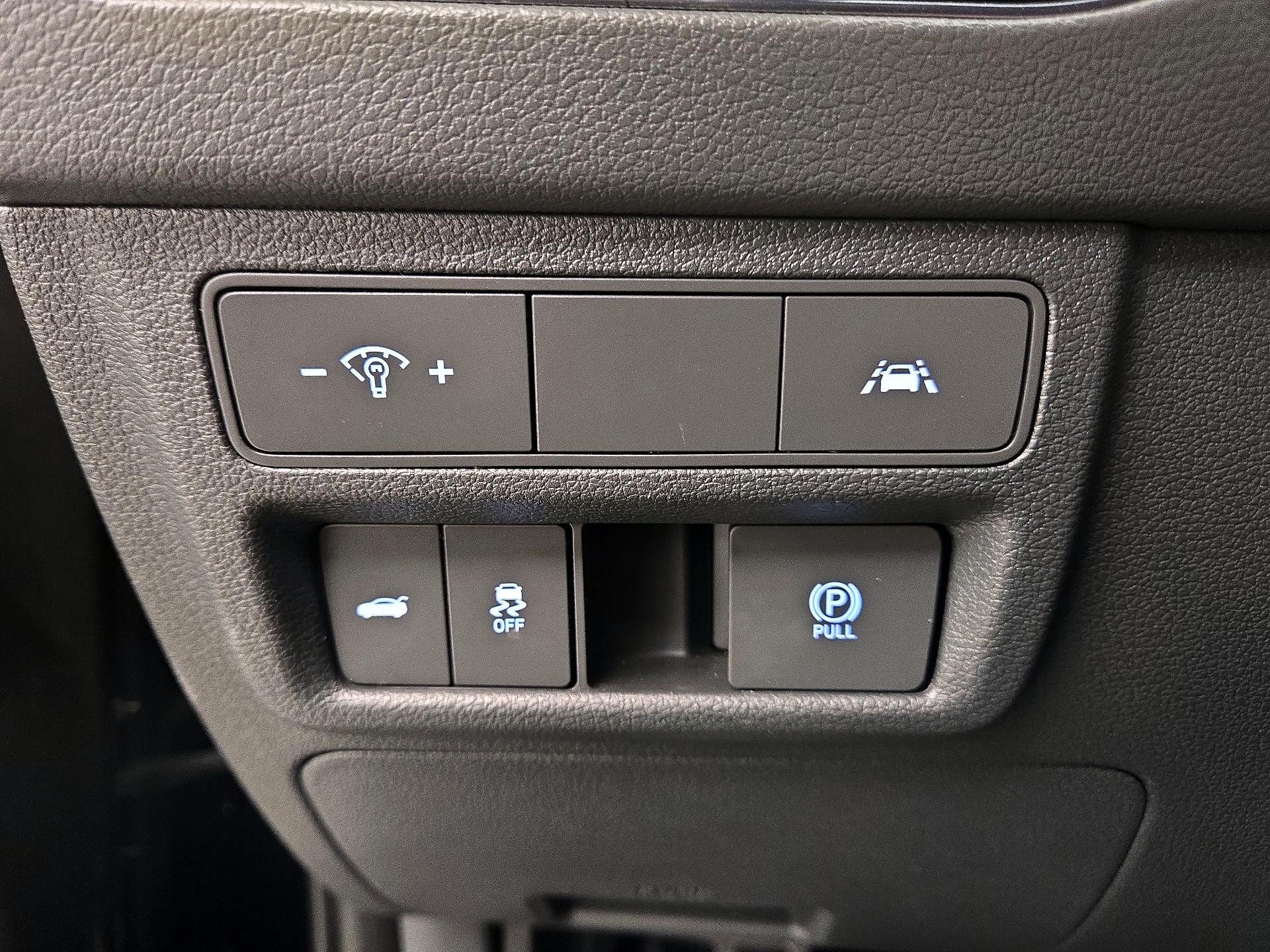 Thumbnail: 2023 Hyundai Sonata - 13