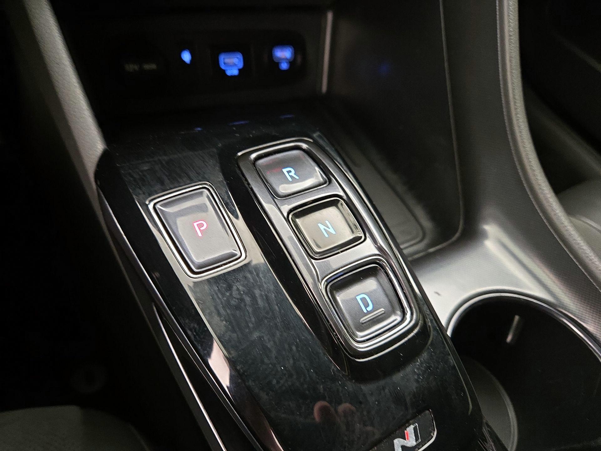 Thumbnail: 2023 Hyundai Sonata - 18