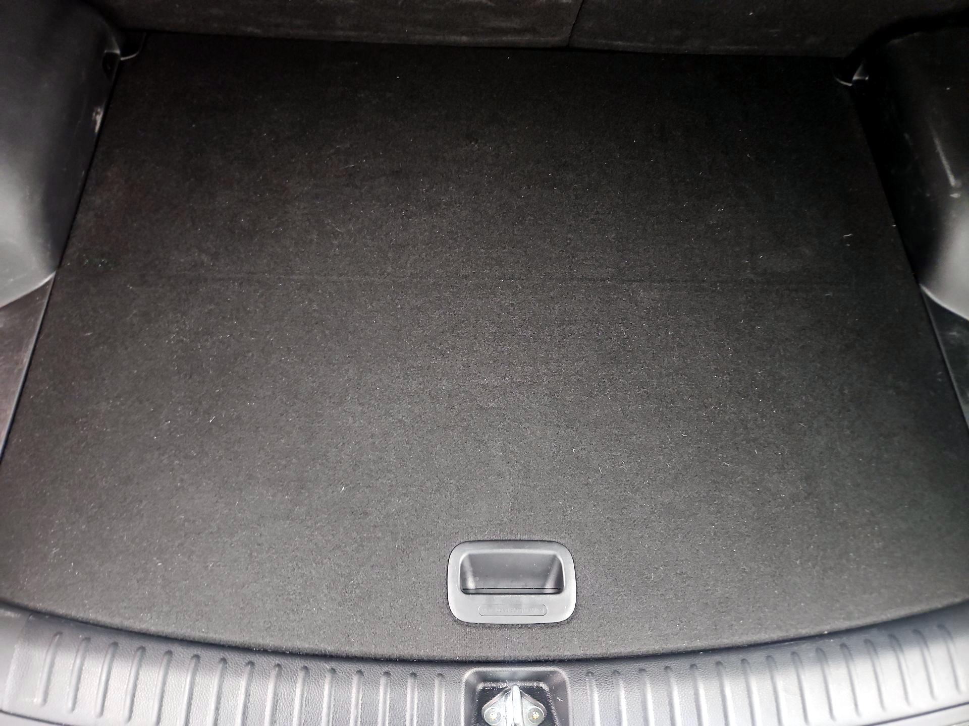 Thumbnail: 2023 Kia Seltos - 19