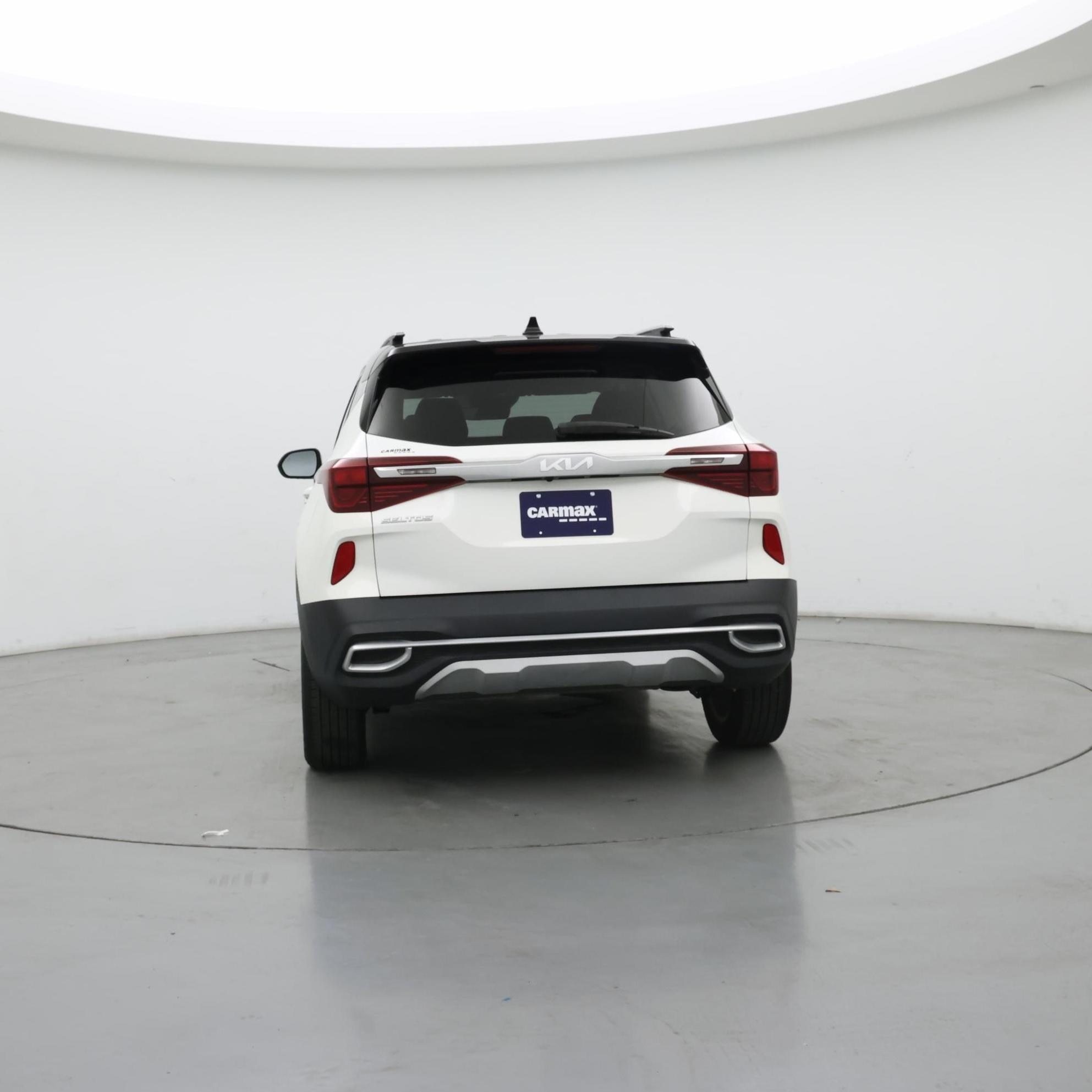 Thumbnail: 2023 Kia Seltos - 6