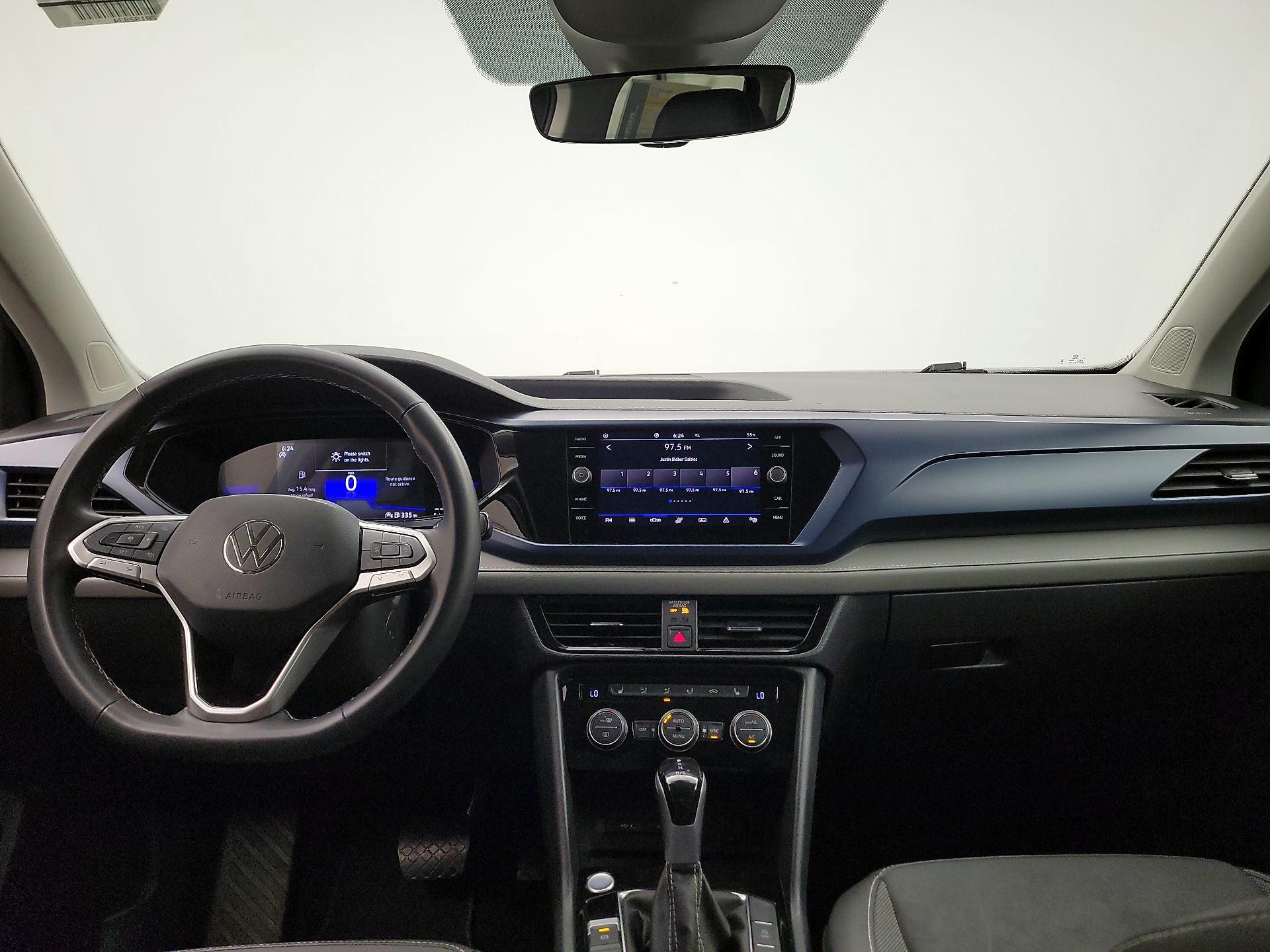 Thumbnail: 2024 Volkswagen Taos - 9