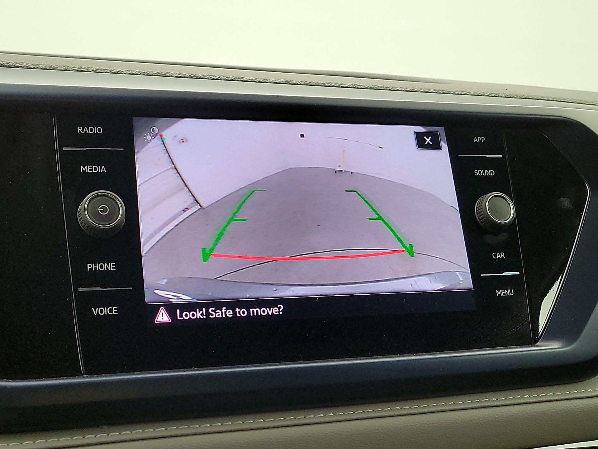 Thumbnail: 2024 Volkswagen Taos - 14