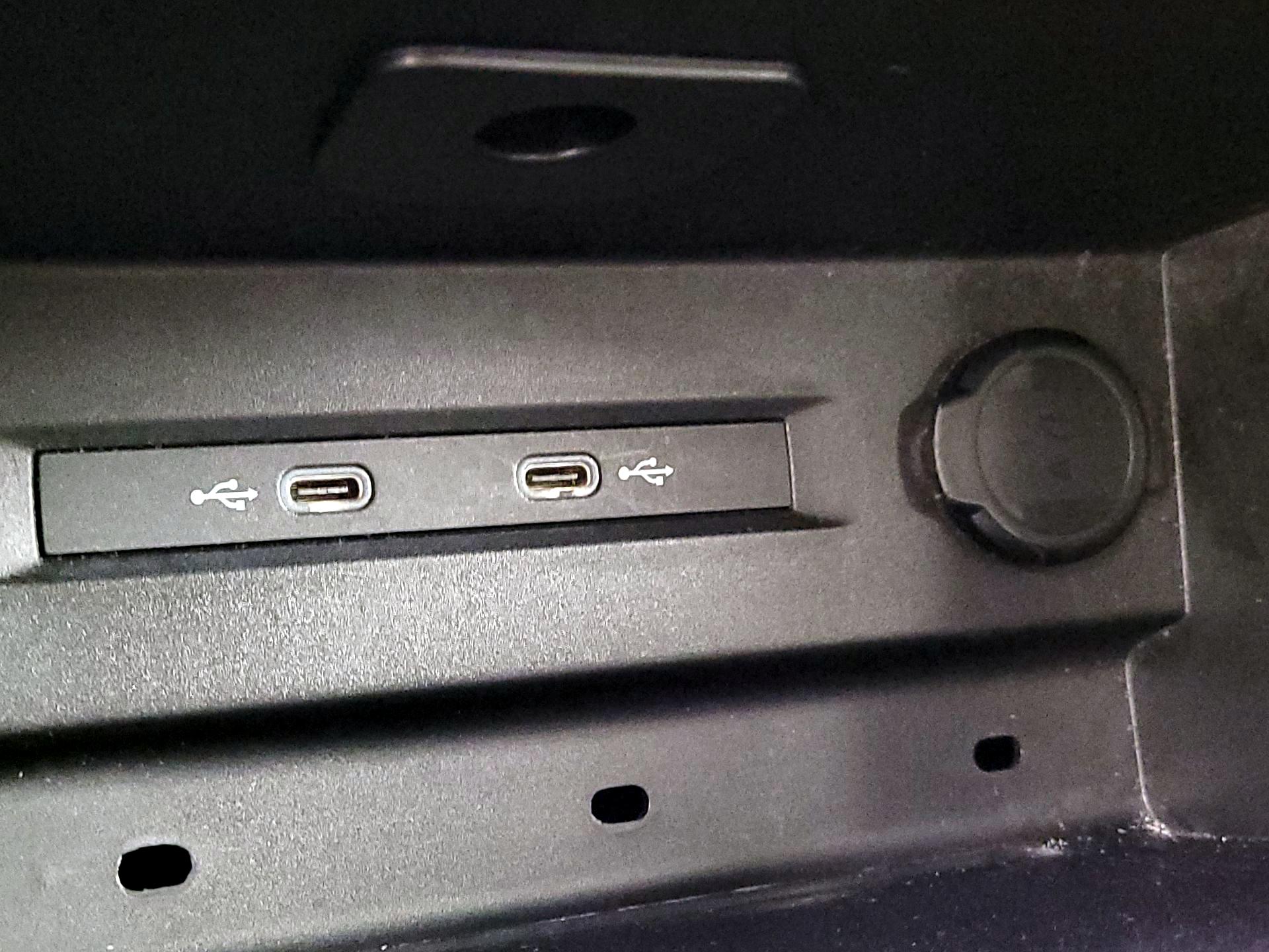 Thumbnail: 2024 Volkswagen Taos - 18