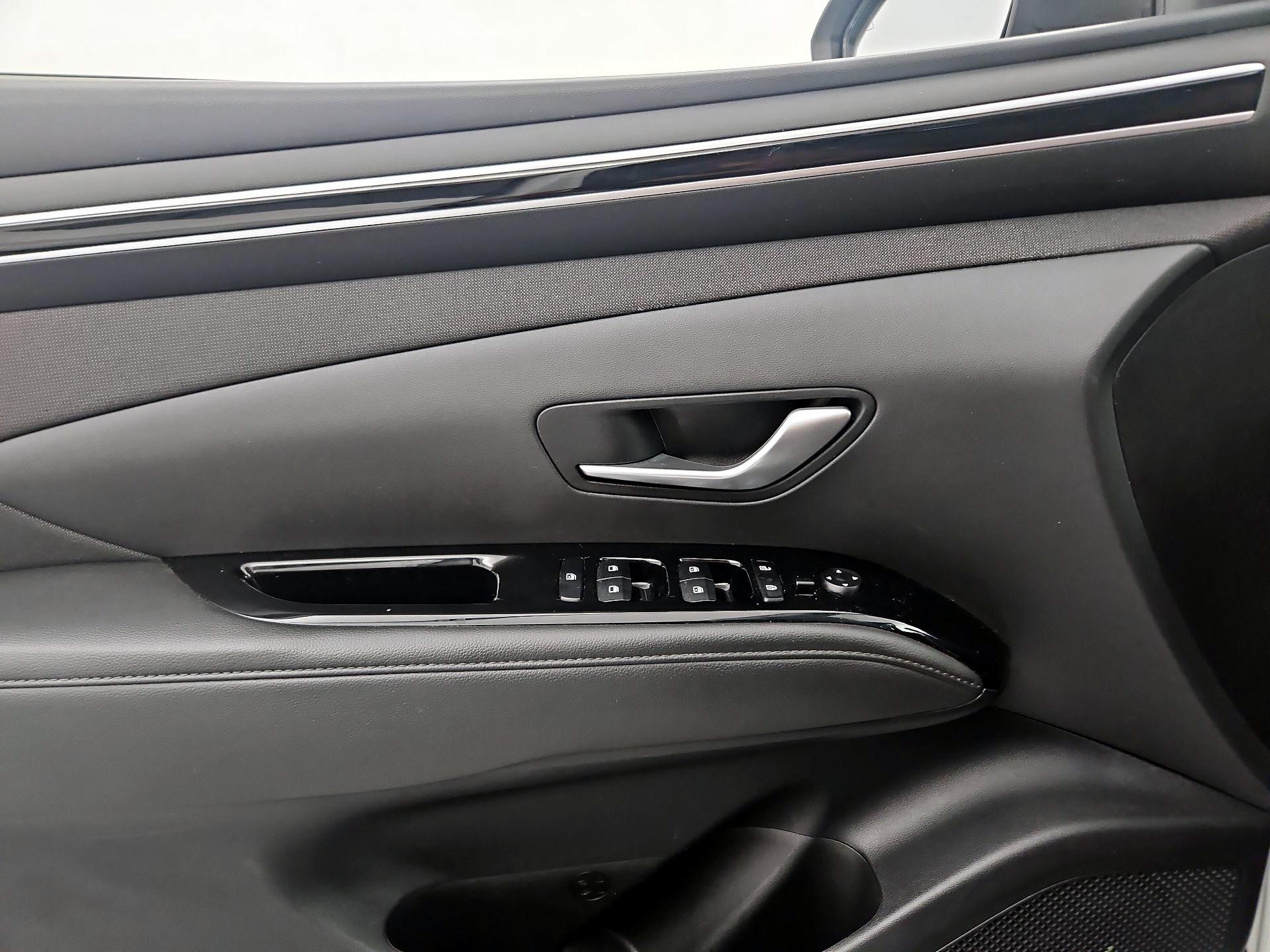 Thumbnail: 2022 Hyundai Tucson - 12