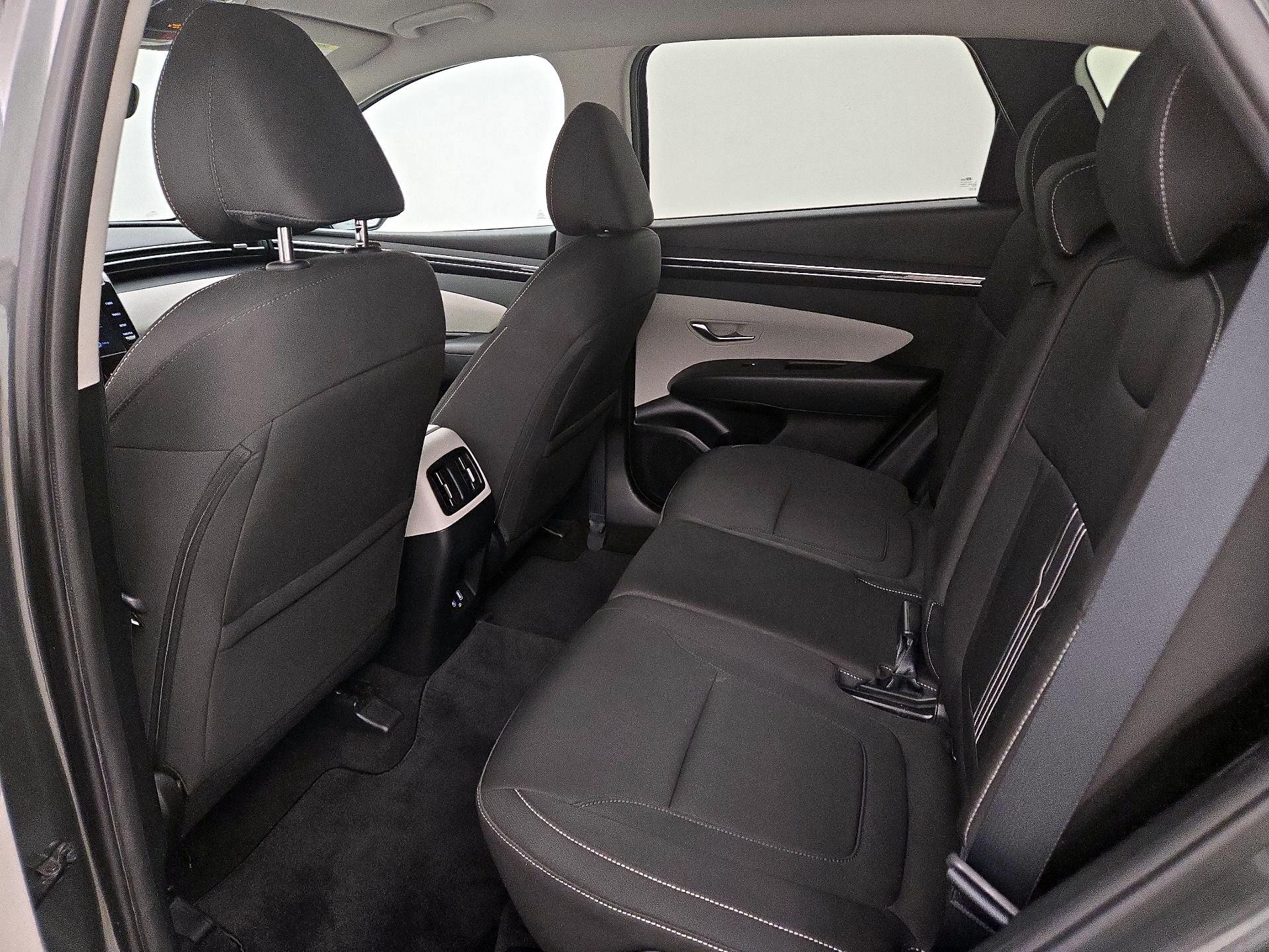 Thumbnail: 2023 Hyundai Tucson - 19