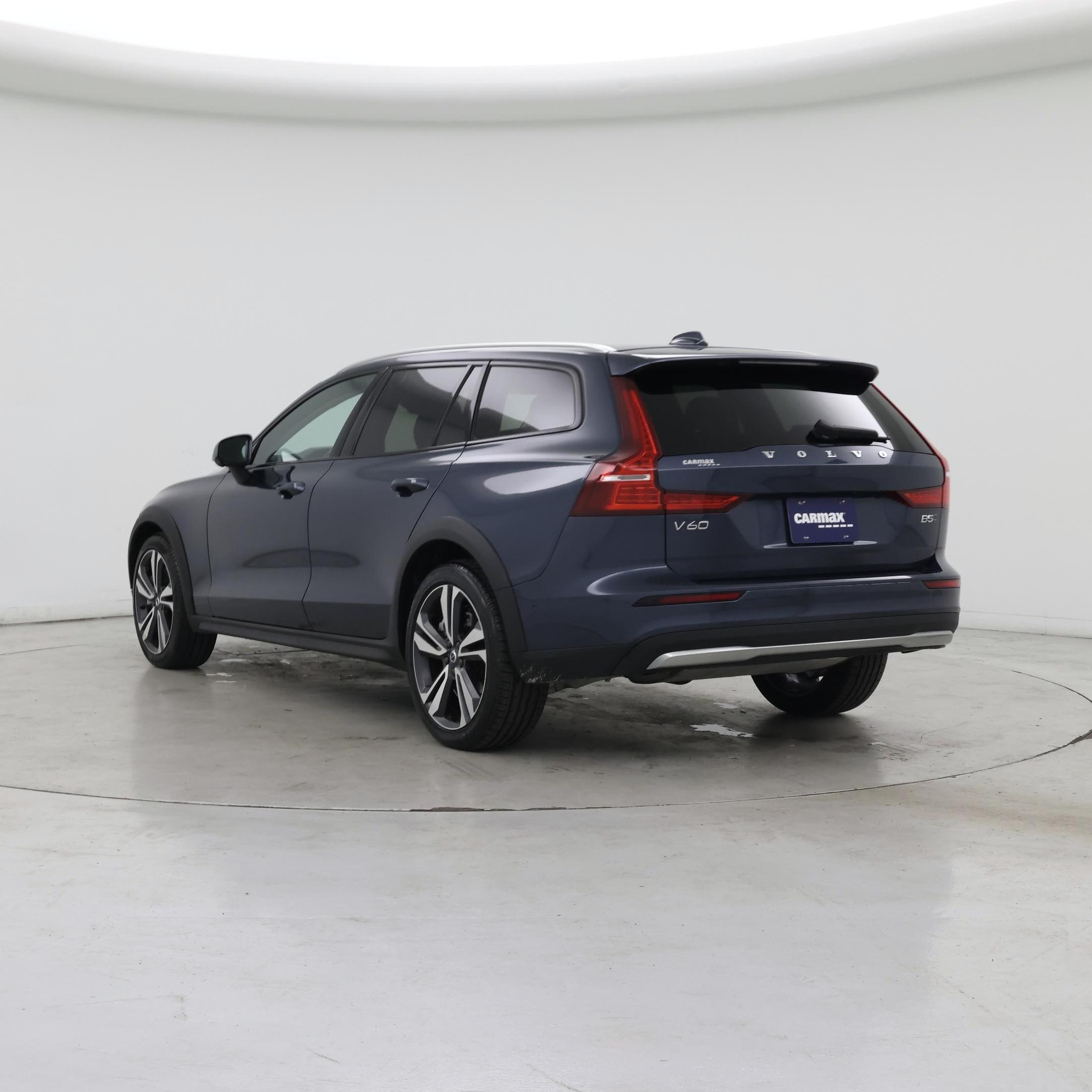 Thumbnail: 2025 Volvo S60 - 2