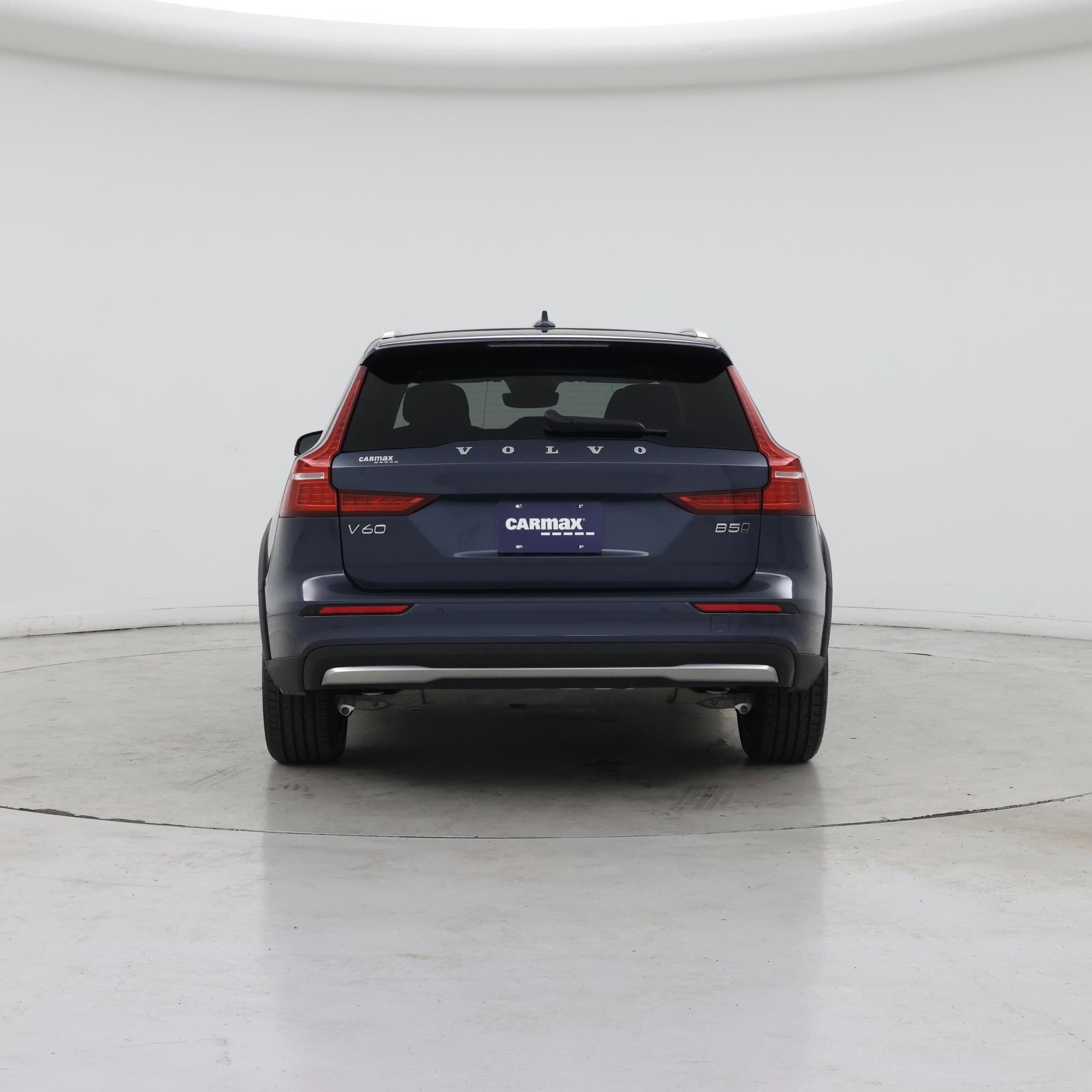 Thumbnail: 2025 Volvo S60 - 6