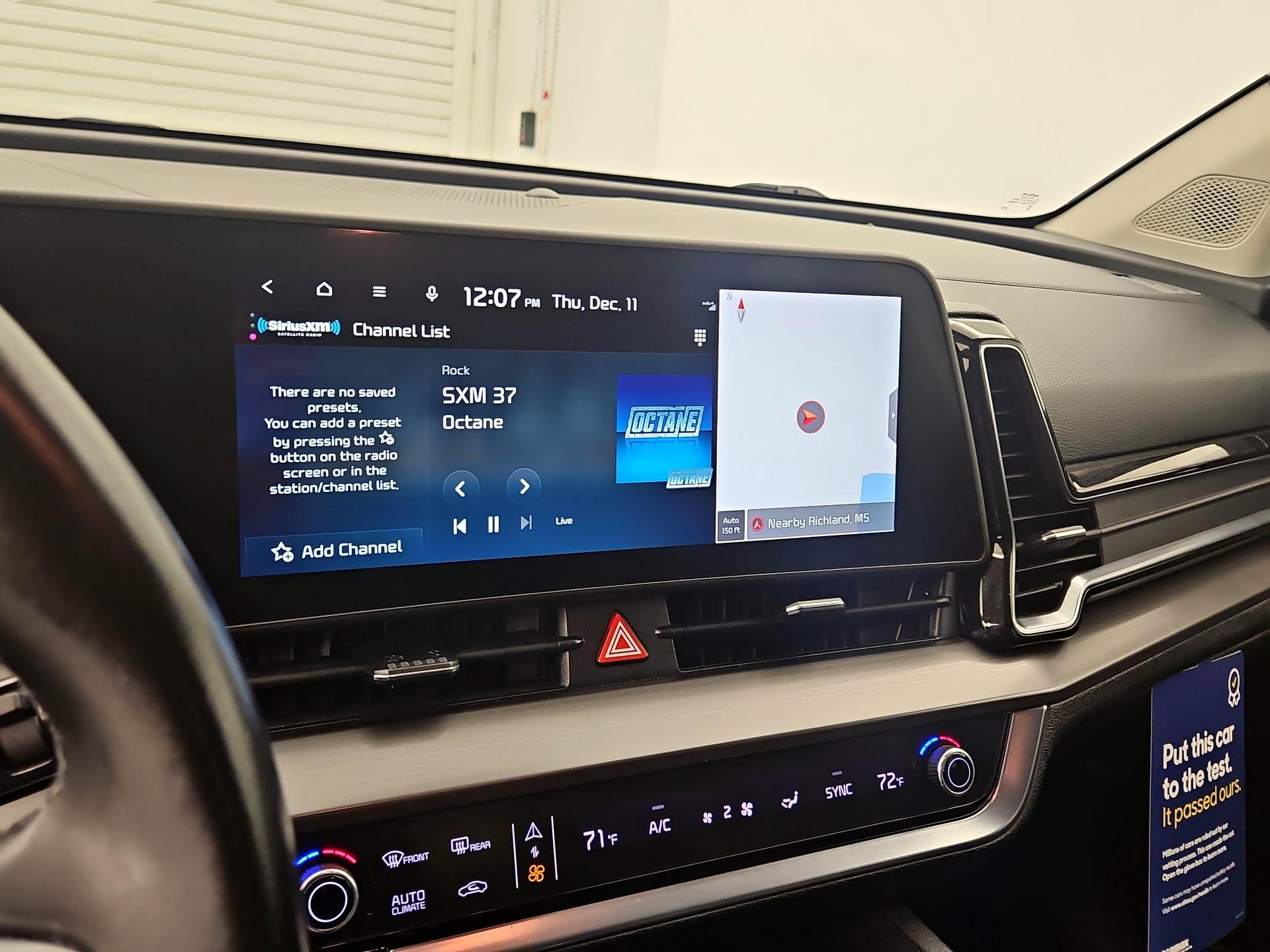 Thumbnail: 2023 Kia Sportage - 16