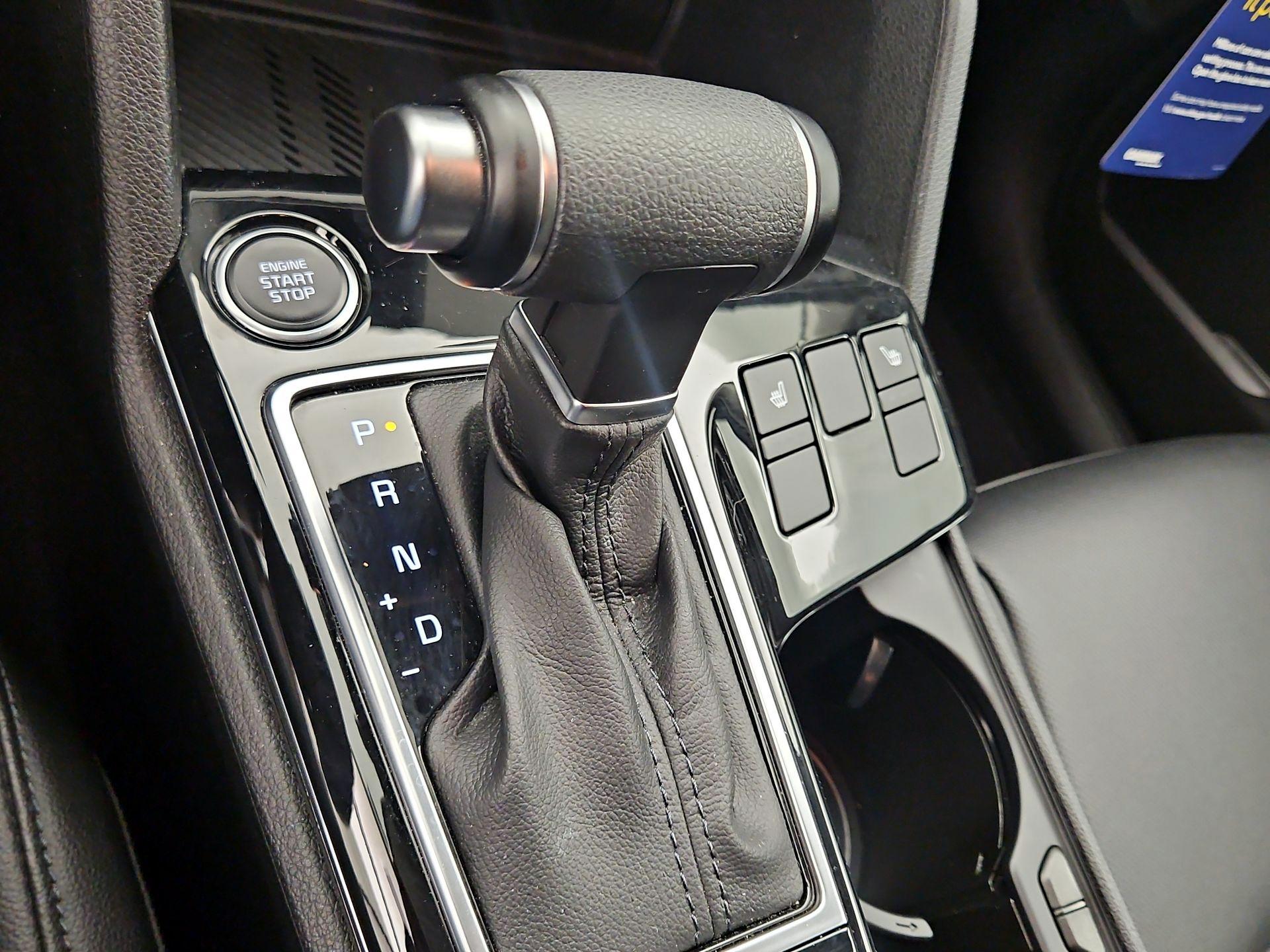 Thumbnail: 2023 Kia Sportage - 18